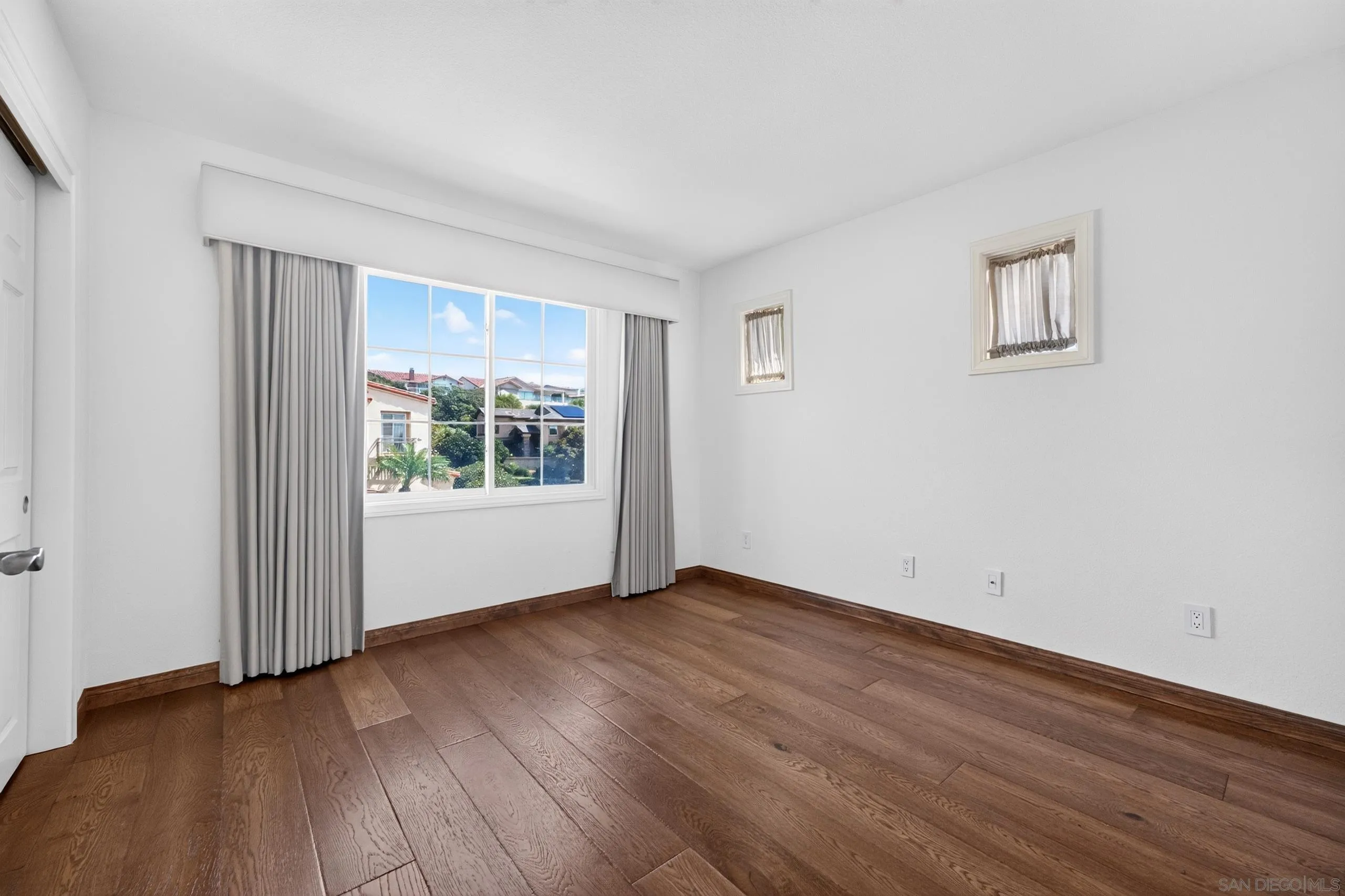 1380 Caminito Balada, La Jolla, CA 92037 1380 Caminito Balada, La Jolla, CA 92037