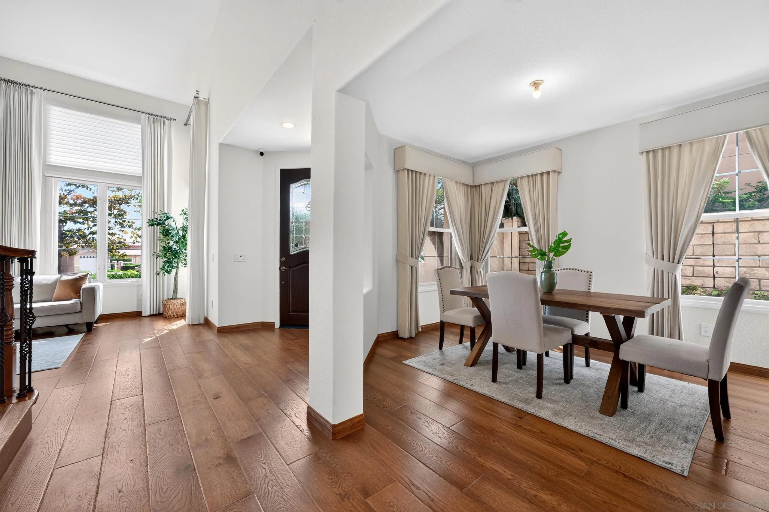 1380 Caminito Balada, La Jolla, CA 92037 1380 Caminito Balada, La Jolla, CA 92037