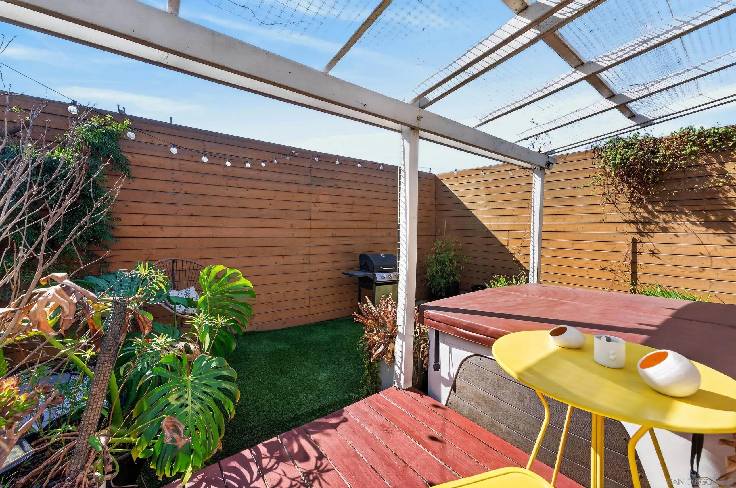 4029 Delta St, San Diego, CA 92113 4029 Delta St, San Diego, CA 92113
