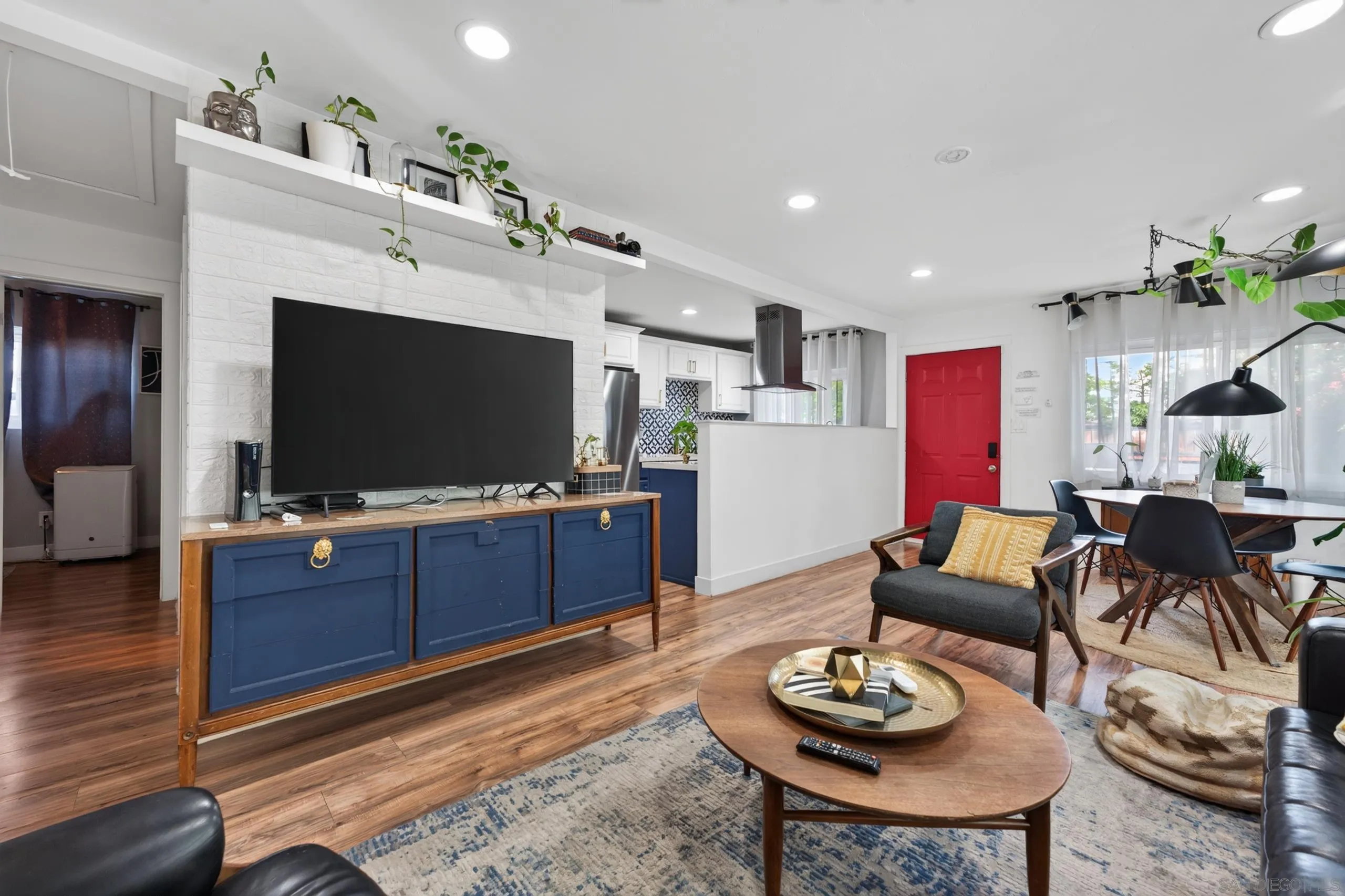 4029 Delta St, San Diego, CA 92113 4029 Delta St, San Diego, CA 92113