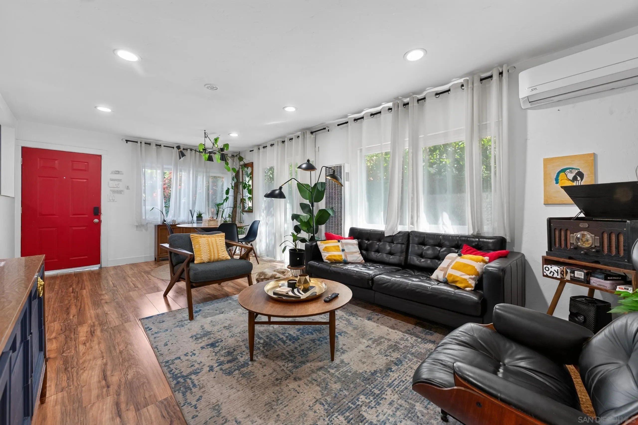 4029 Delta St, San Diego, CA 92113 4029 Delta St, San Diego, CA 92113