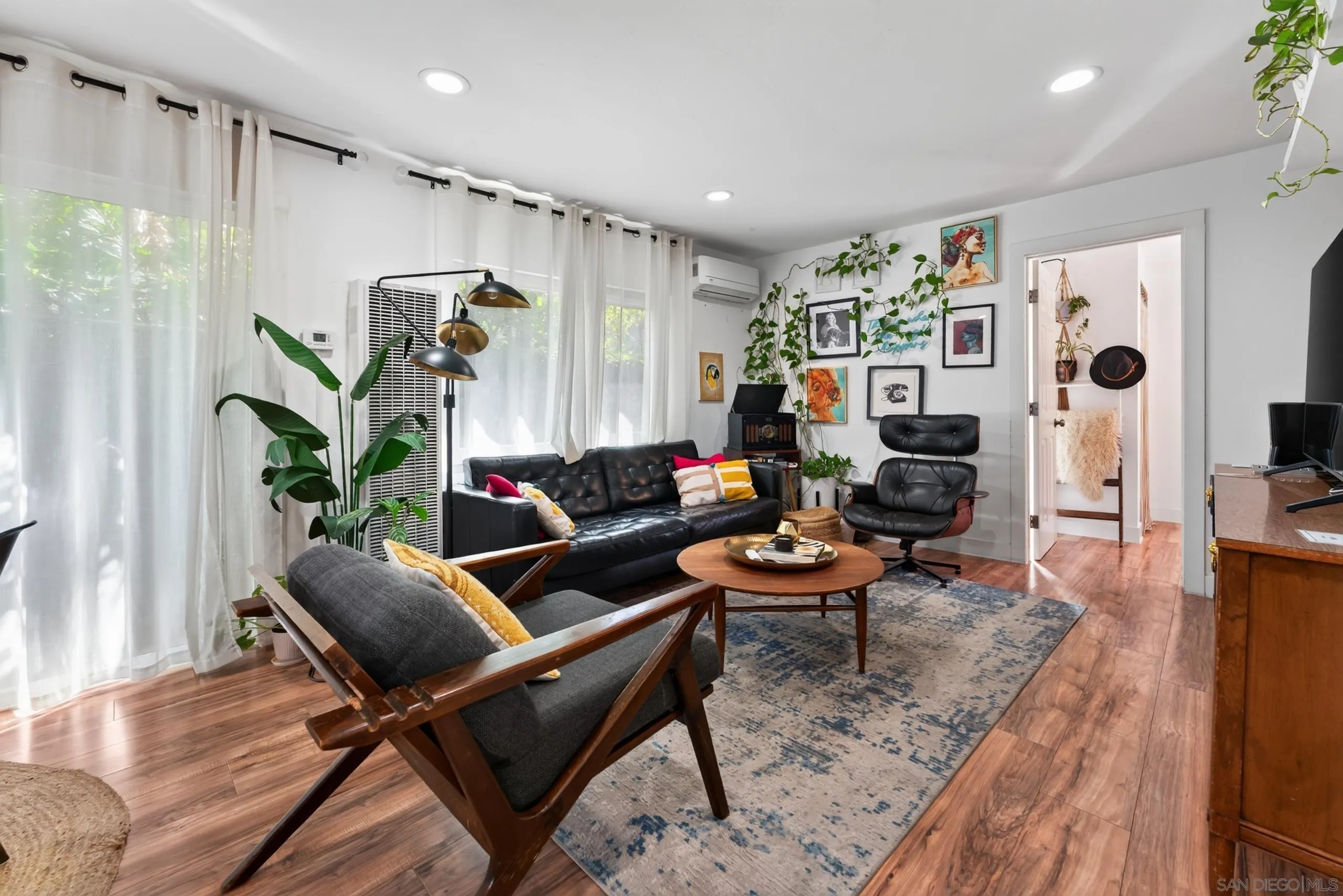 4029 Delta St, San Diego, CA 92113 4029 Delta St, San Diego, CA 92113