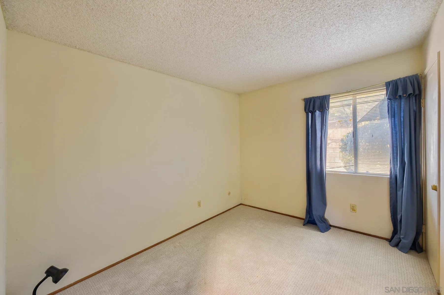 https://cdn.realtyfeed.com/cdn/127/260025979/1029f18ff5d2798d93f0776107b453d8.webp
