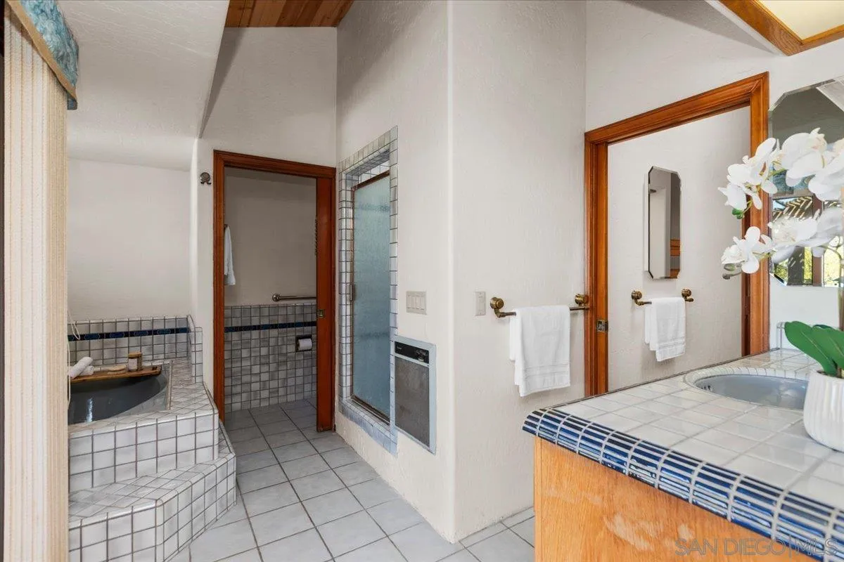 30458 Cool Valley Highlands Rd, Valley Center, CA 92082 30458 Cool Valley Highlands Rd, Valley Center, CA 92082