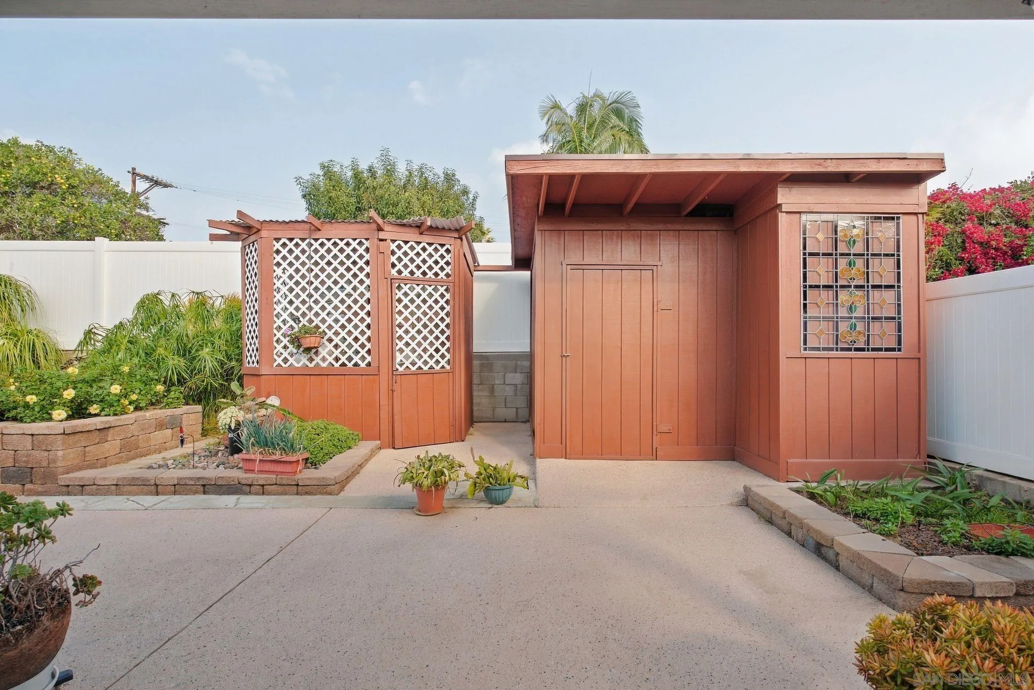 https://cdn.realtyfeed.com/cdn/127/260025985/4f82ace10c3a5c15ed7a17ff62788cdb.webp