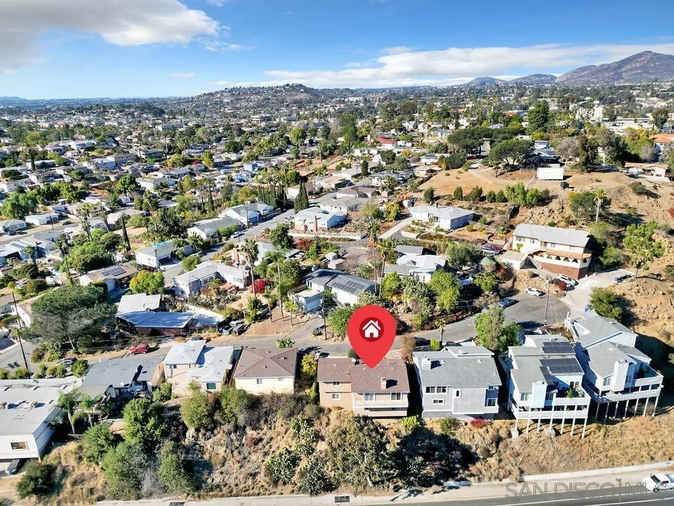 7861 Cimarron Ln, La Mesa, CA, 91942