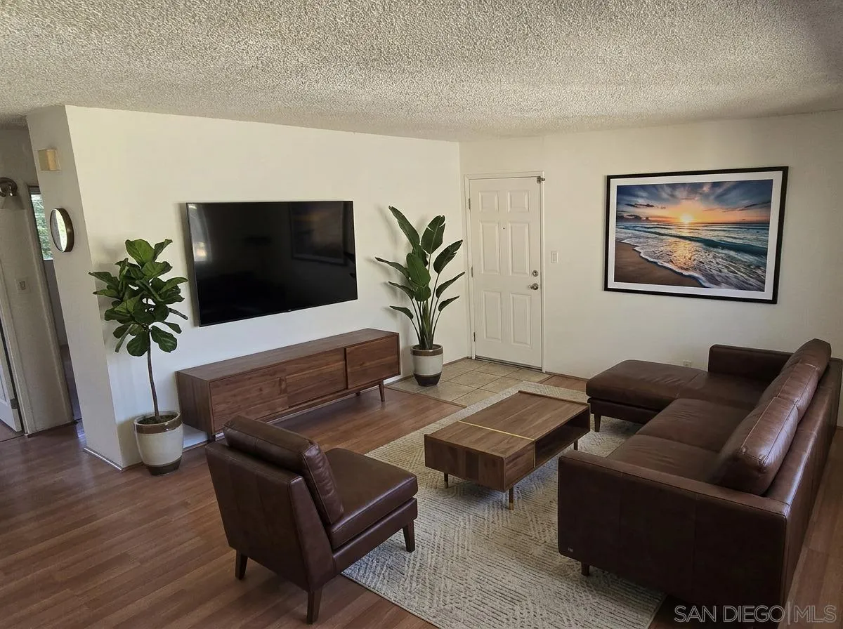 El Cajon, CA 92020