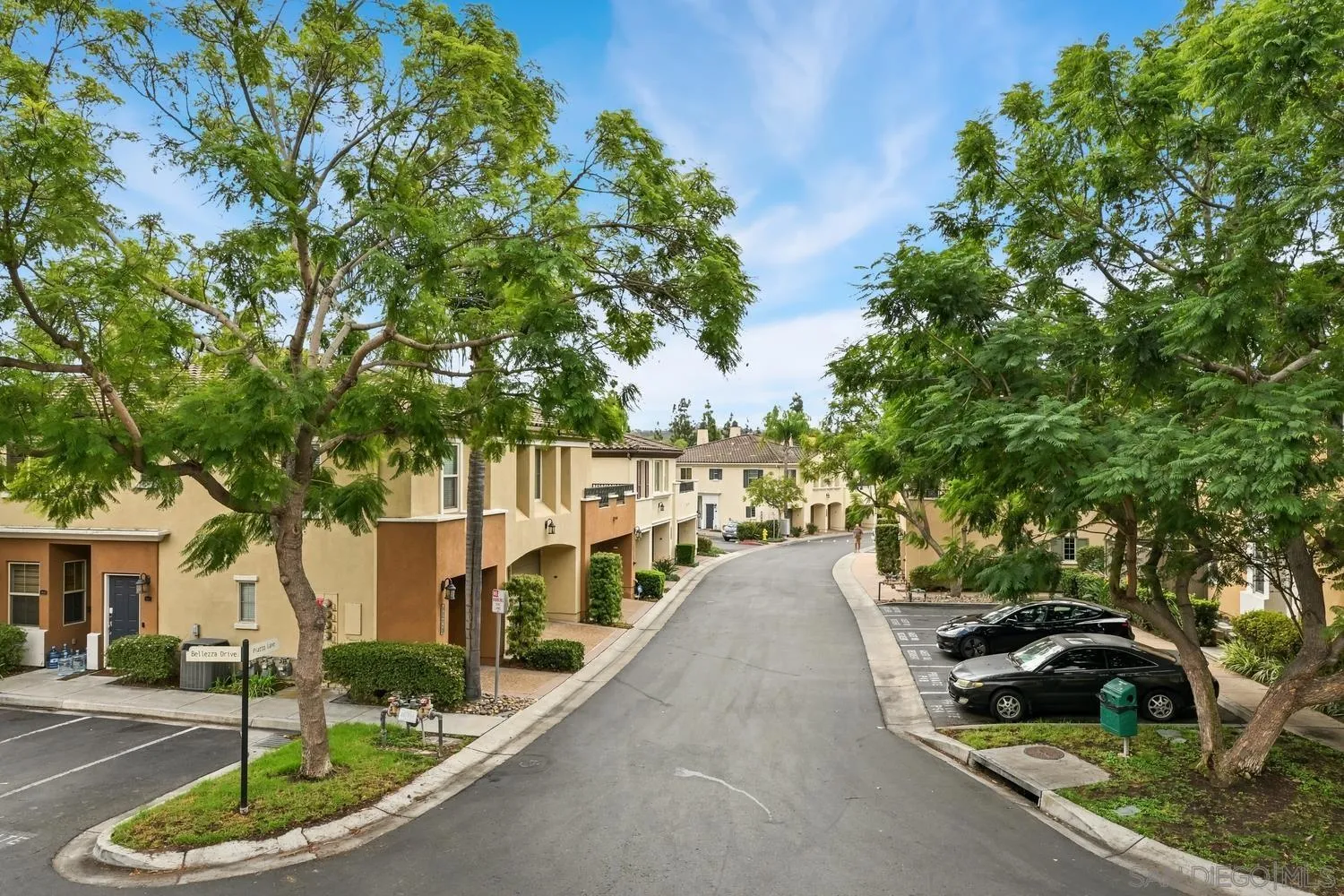 https://cdn.realtyfeed.com/cdn/127/260026024/40d863b4f11aaf07d6ff5d08d2af5611.webp