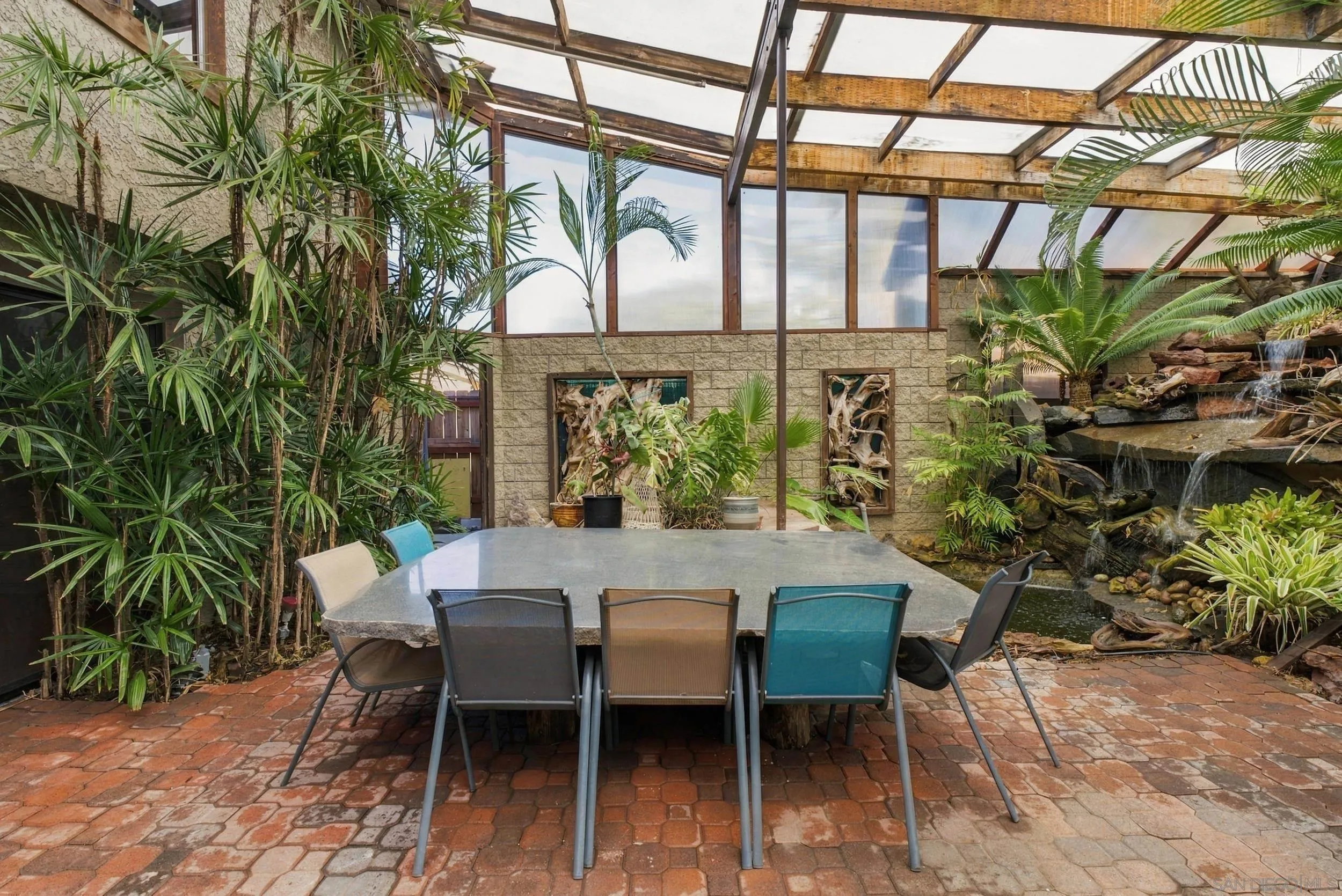 https://cdn.realtyfeed.com/cdn/127/260026025/51583e942ceda9d3882be829bc0f0d63.webp