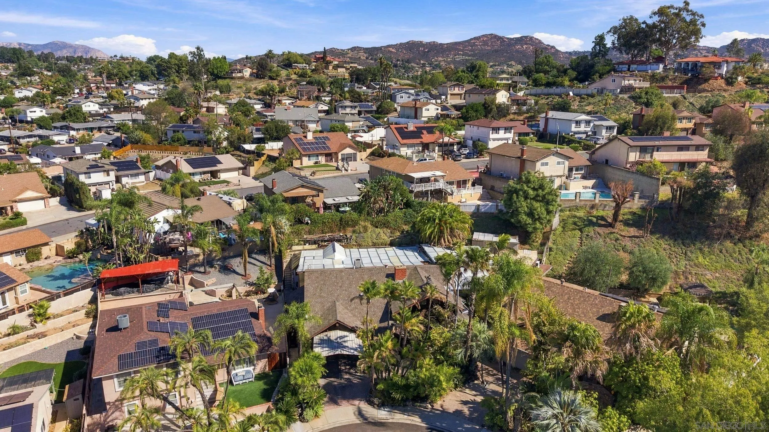 https://cdn.realtyfeed.com/cdn/127/260026025/69fd233a9184b66375b2c81a463b717d.webp