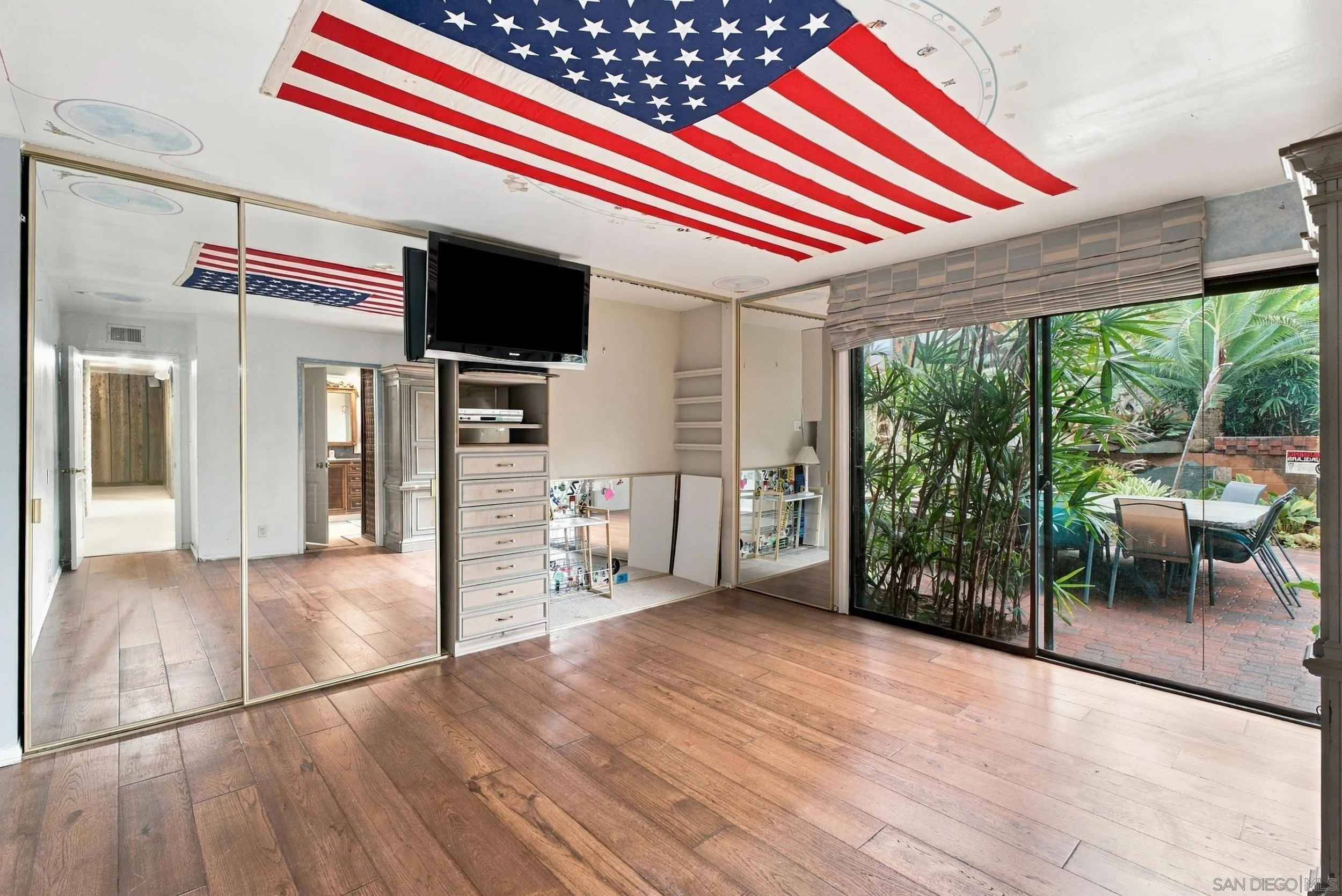 https://cdn.realtyfeed.com/cdn/127/260026025/991af19d2af7ff5ecfc95e46d22d28a6.webp