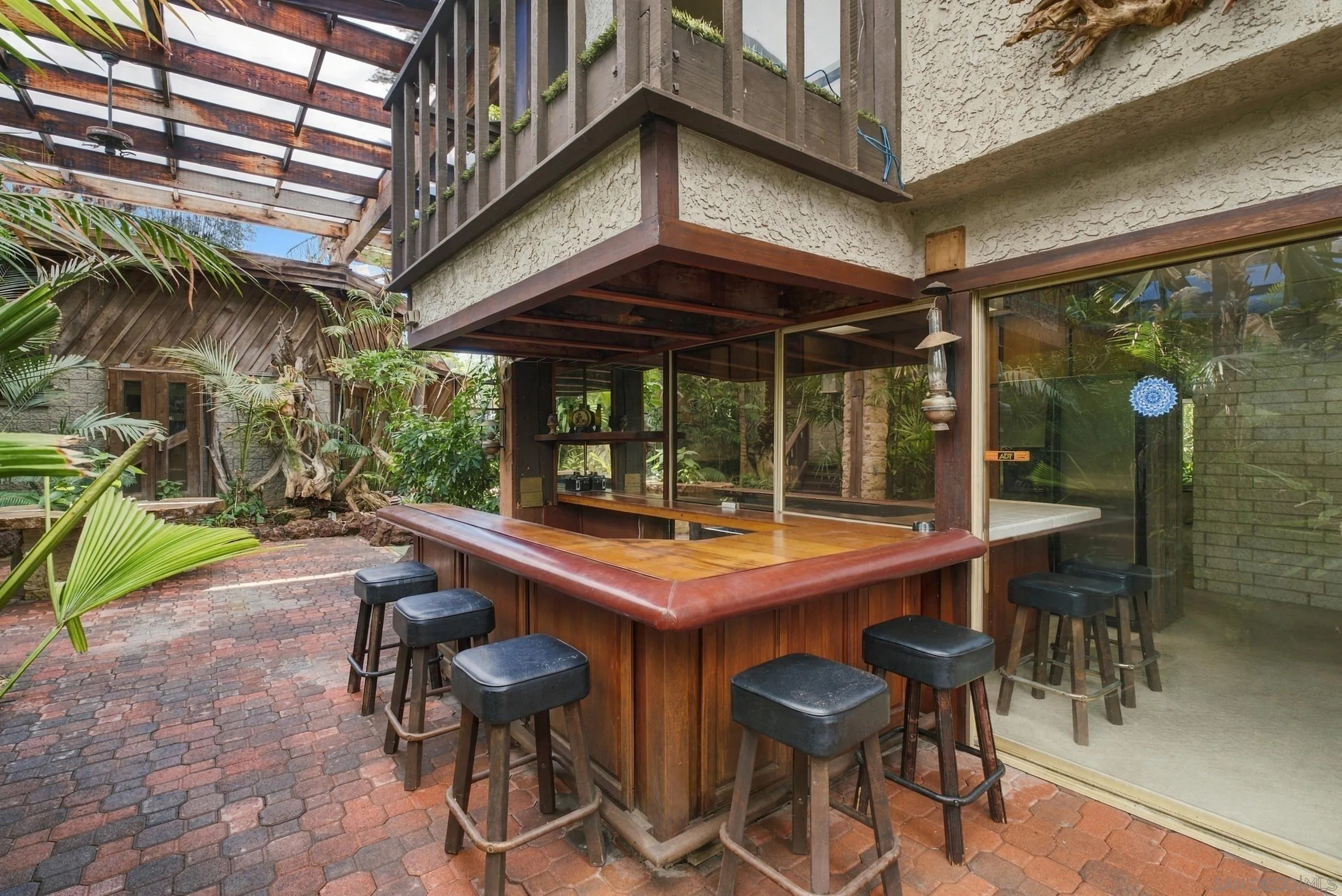https://cdn.realtyfeed.com/cdn/127/260026025/d8bdb9ddccaad82d2bdb034cb514c1c3.webp