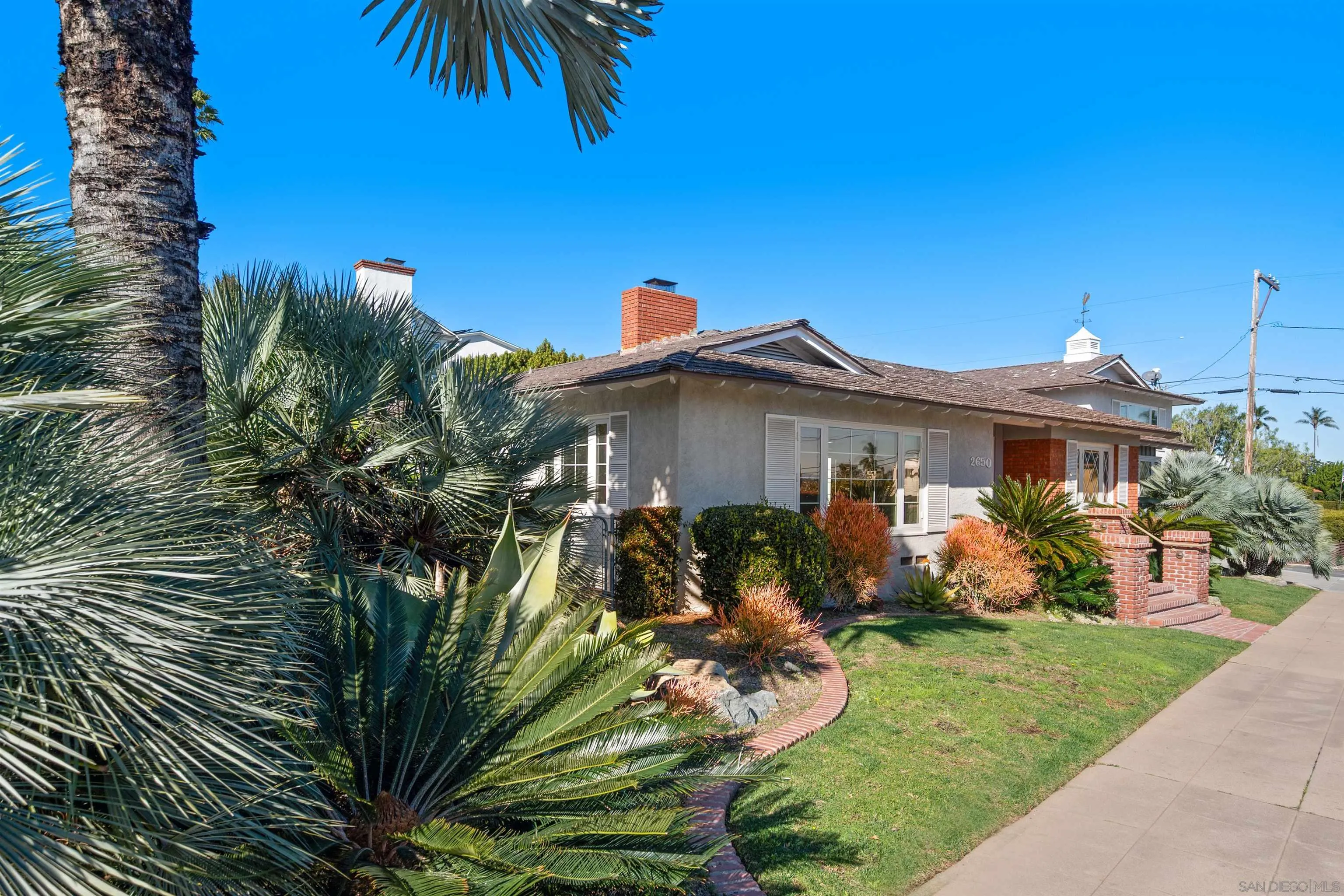 https://cdn.realtyfeed.com/cdn/127/2600262/e2b007080fe452221a1222750e5ec94f.webp