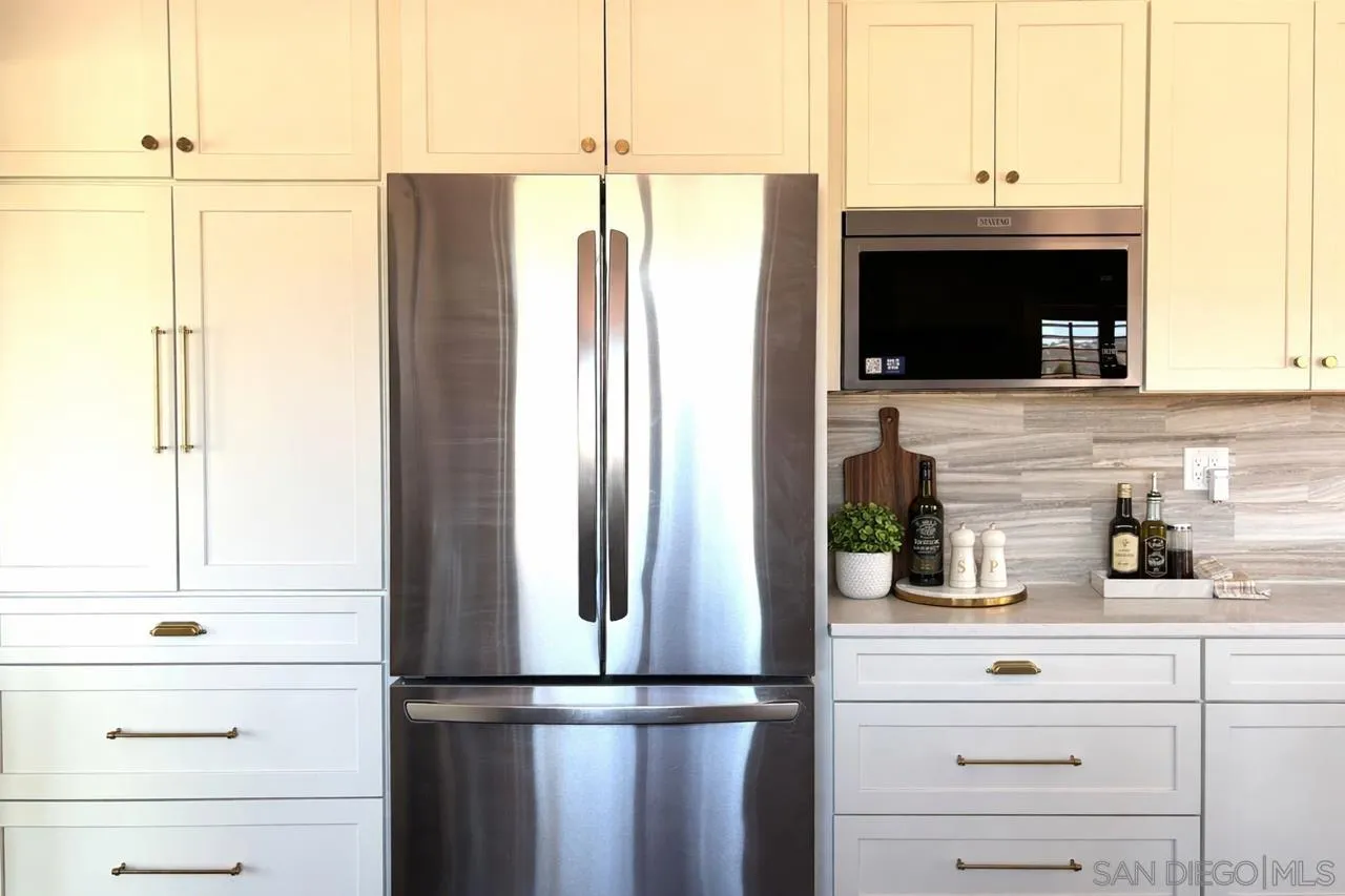 https://cdn.realtyfeed.com/cdn/127/2600264/7e5db3fbf8290b8368869385b6016c12.webp