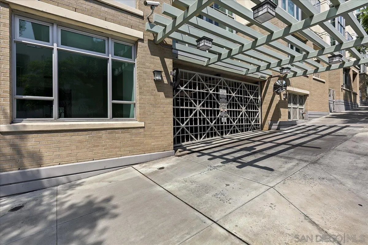 Photo #47: 2600265 Listing: Photo #47