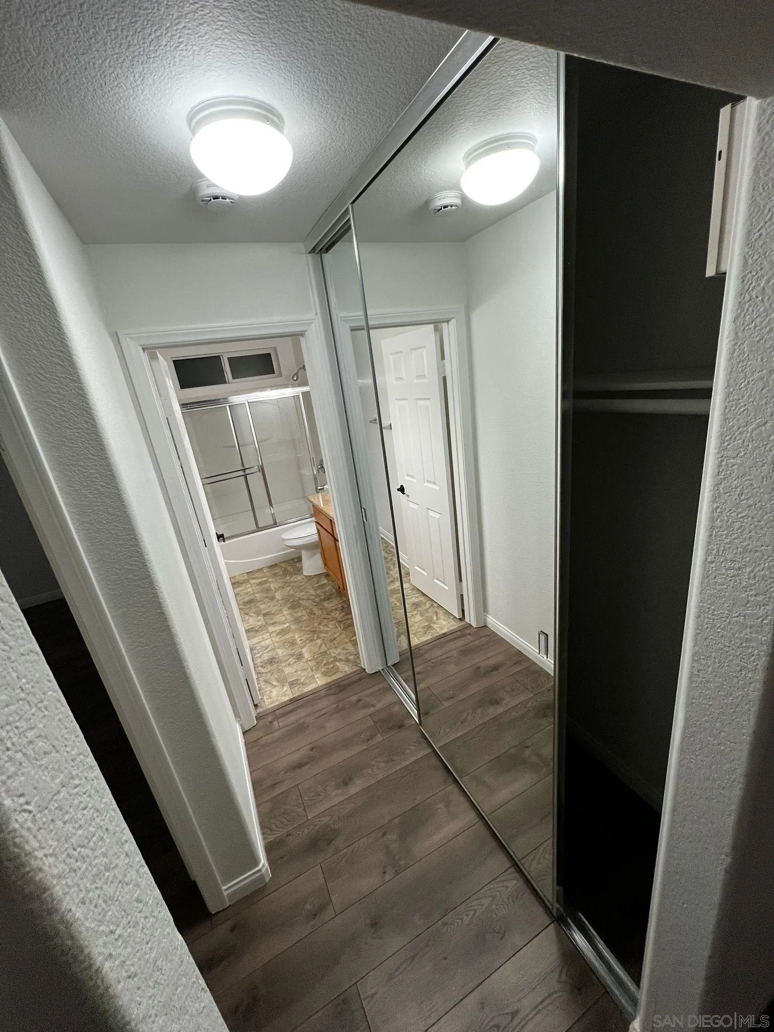 Photo #6: 2600271 Listing: Photo #6