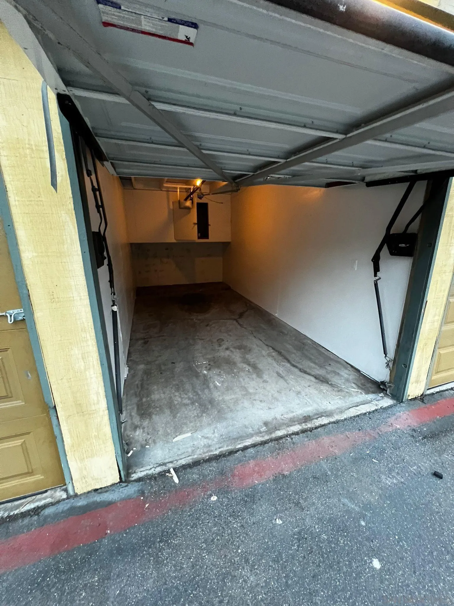 Photo #11: 2600271 Listing: Photo #11