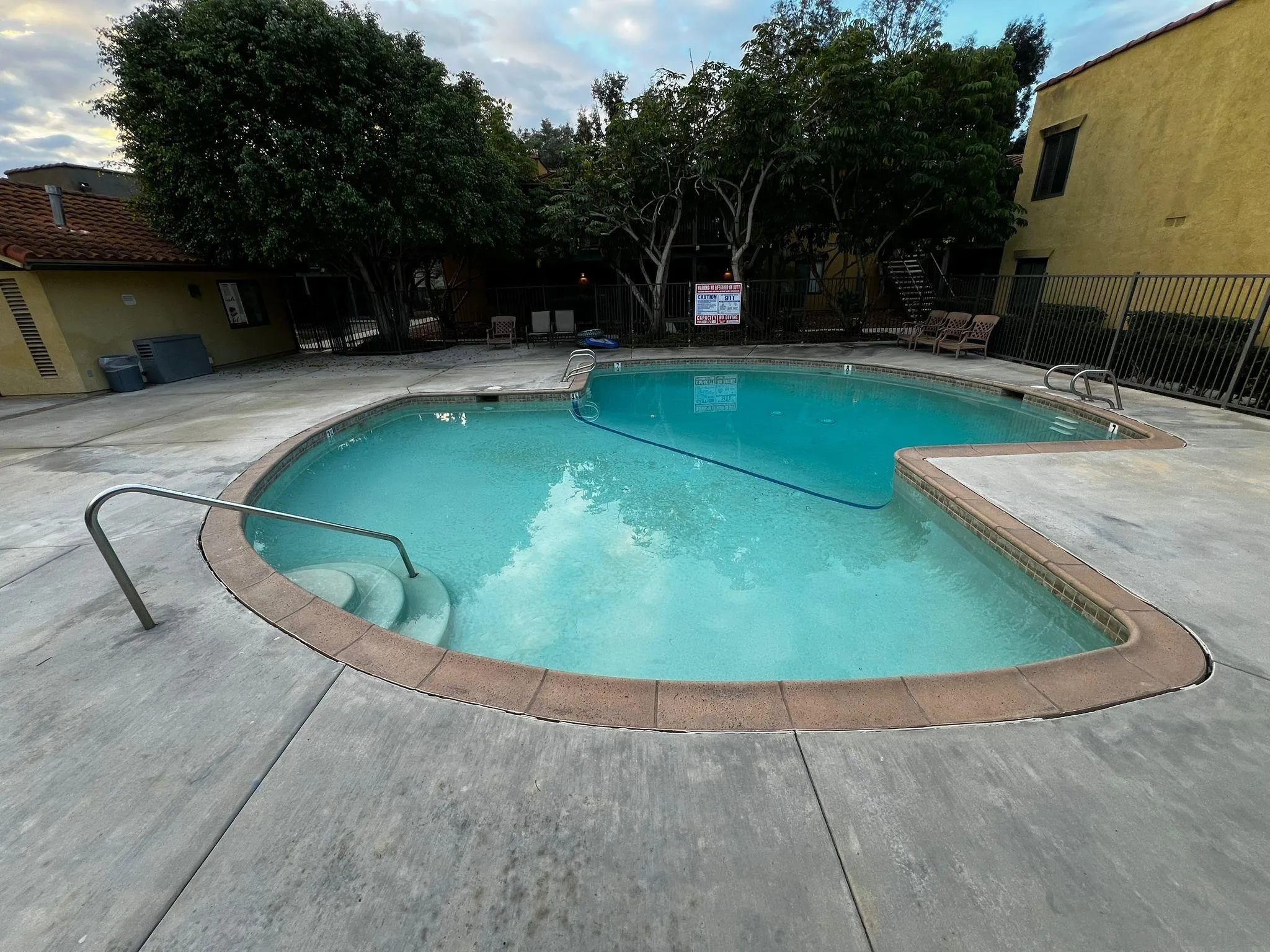 Photo #12: 2600271 Listing: Photo #12