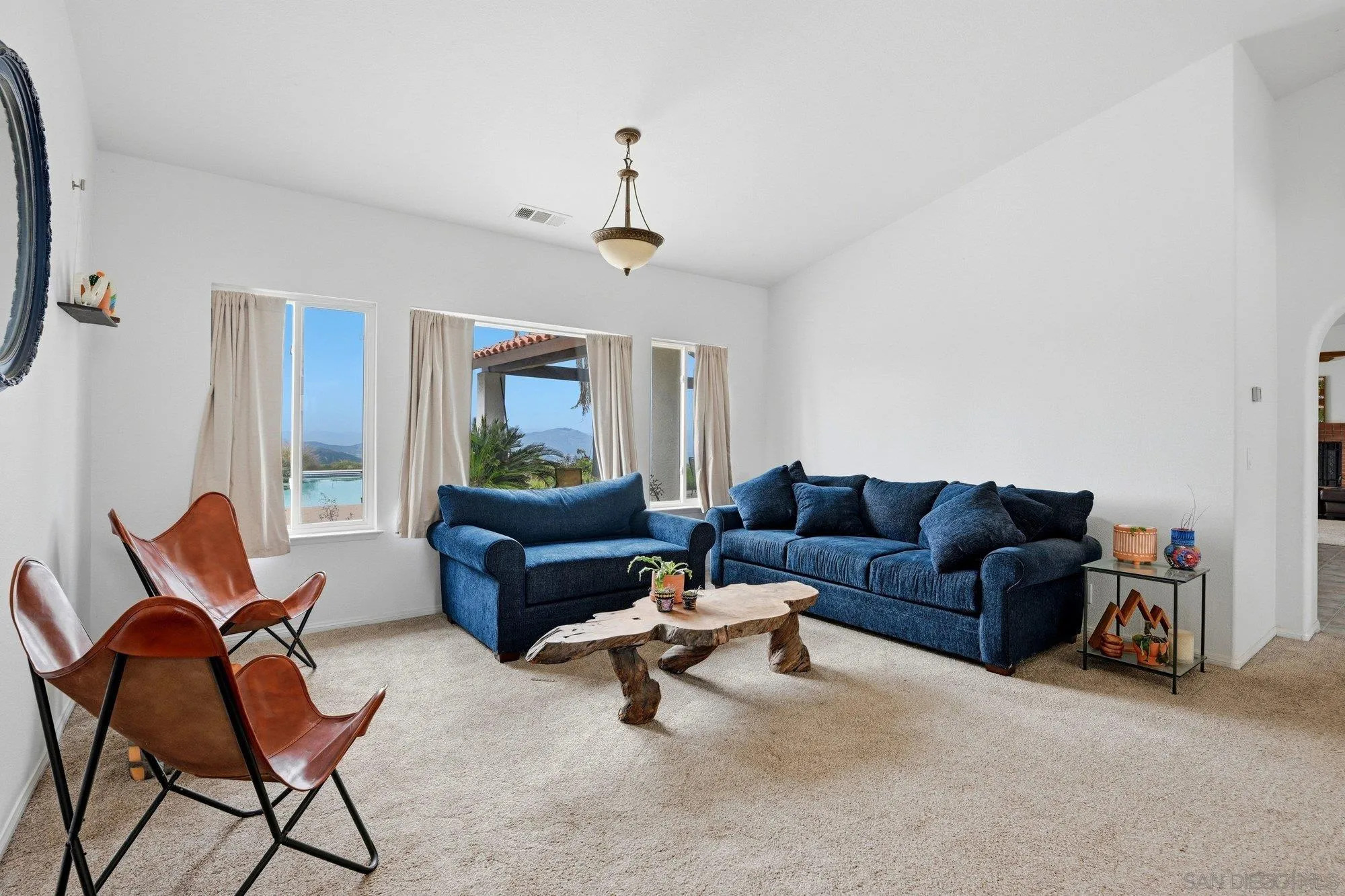 https://cdn.realtyfeed.com/cdn/127/2600282/126048d58e81c36c466af4729537a814.webp