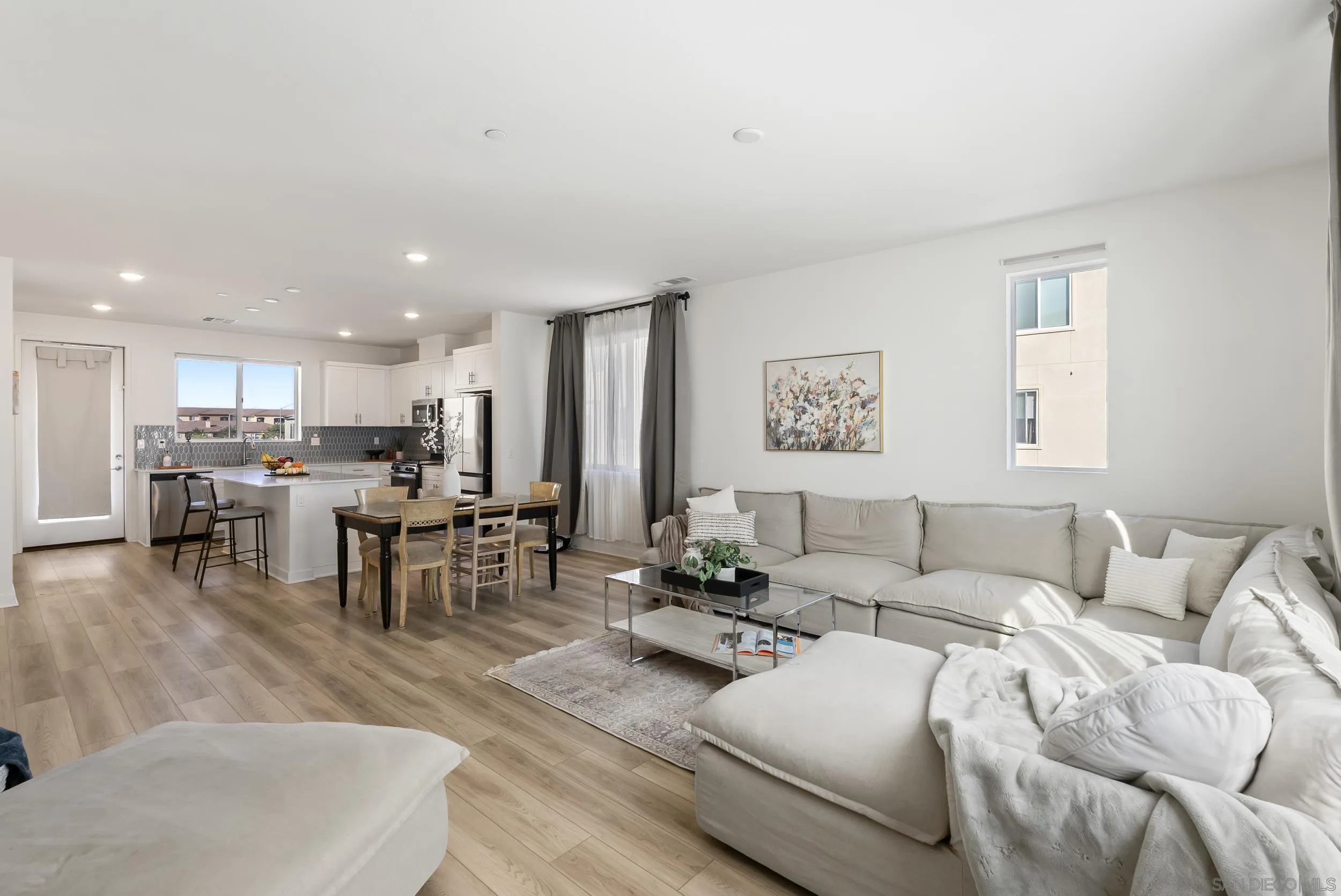 Photo #13: 2600286 Listing: Photo #13