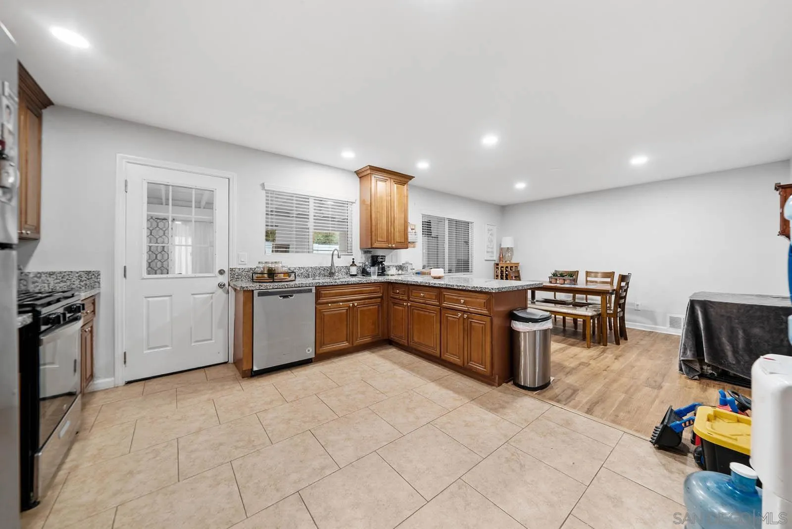 https://cdn.realtyfeed.com/cdn/127/2600290/9746328dc96c3e229d7354126ab140be.webp