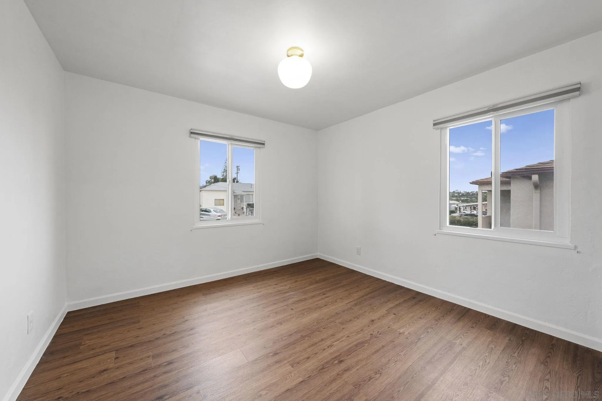https://cdn.realtyfeed.com/cdn/127/2600294/099b71855ccb3f91e6b353f71afd8e74.webp