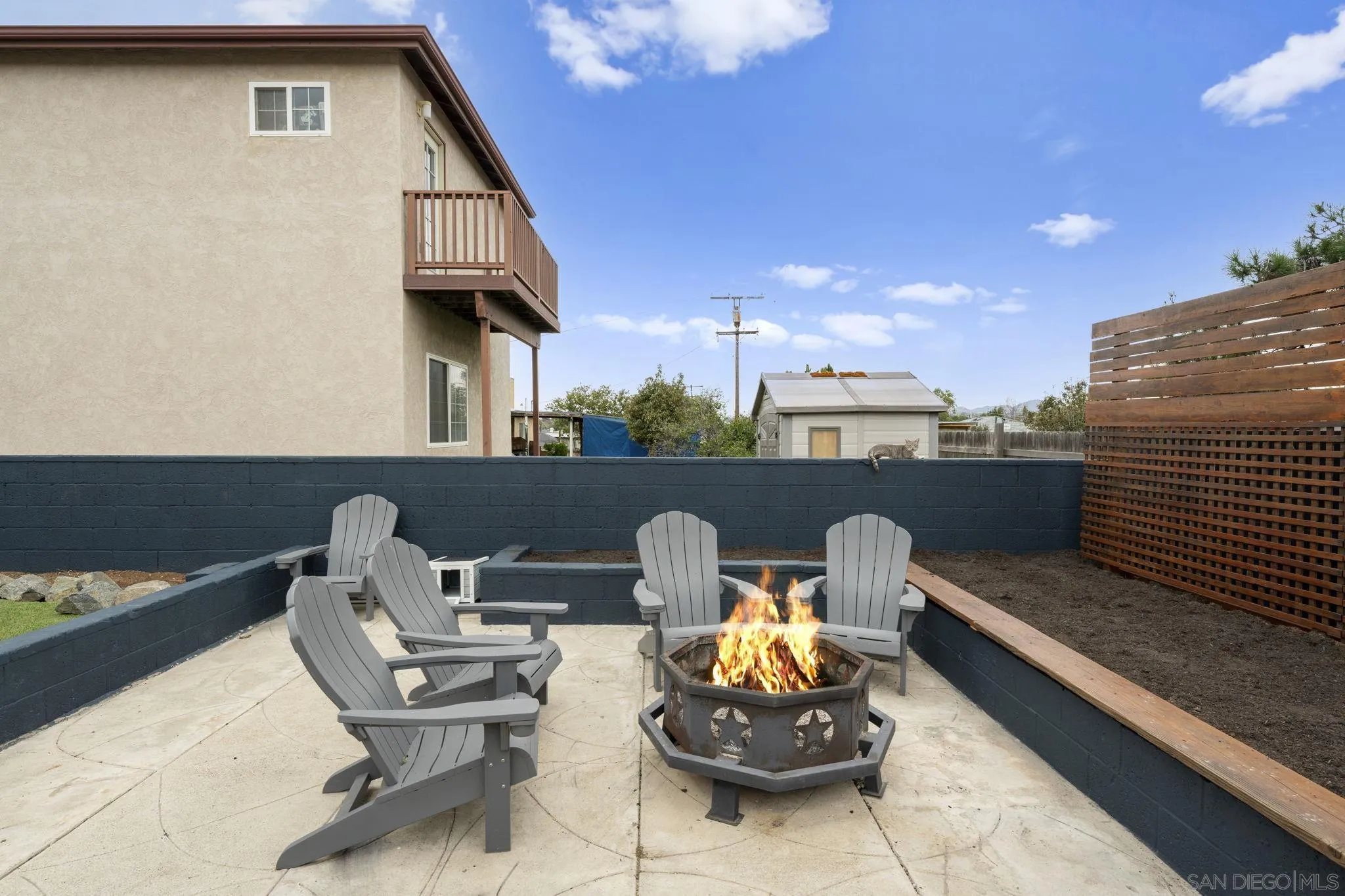 https://cdn.realtyfeed.com/cdn/127/2600294/5120565f7d658bf50efd22935087a51c.webp