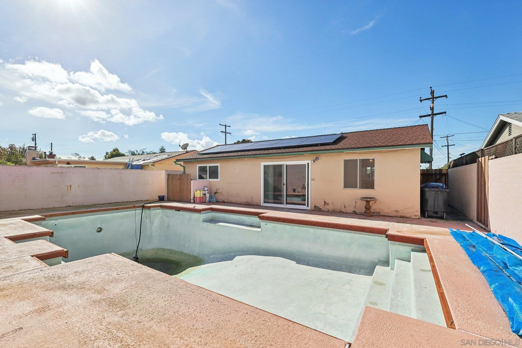 https://cdn.realtyfeed.com/cdn/127/2600297/59e3657746a437fbb7c7e06515e46b5f.webp