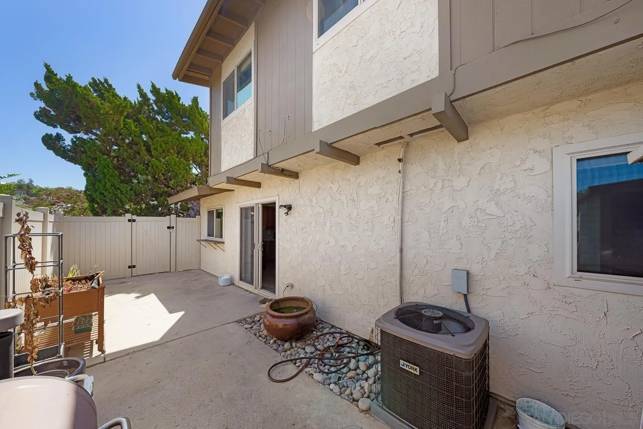 Photo #29: 2600300 Listing: Photo #29