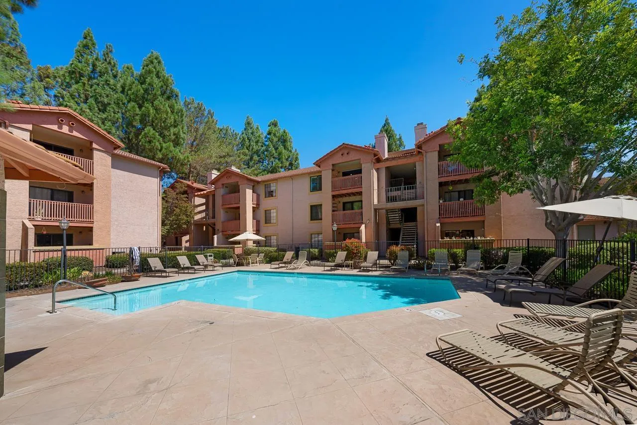 Photo #1: 2600303 Listing: Photo #1