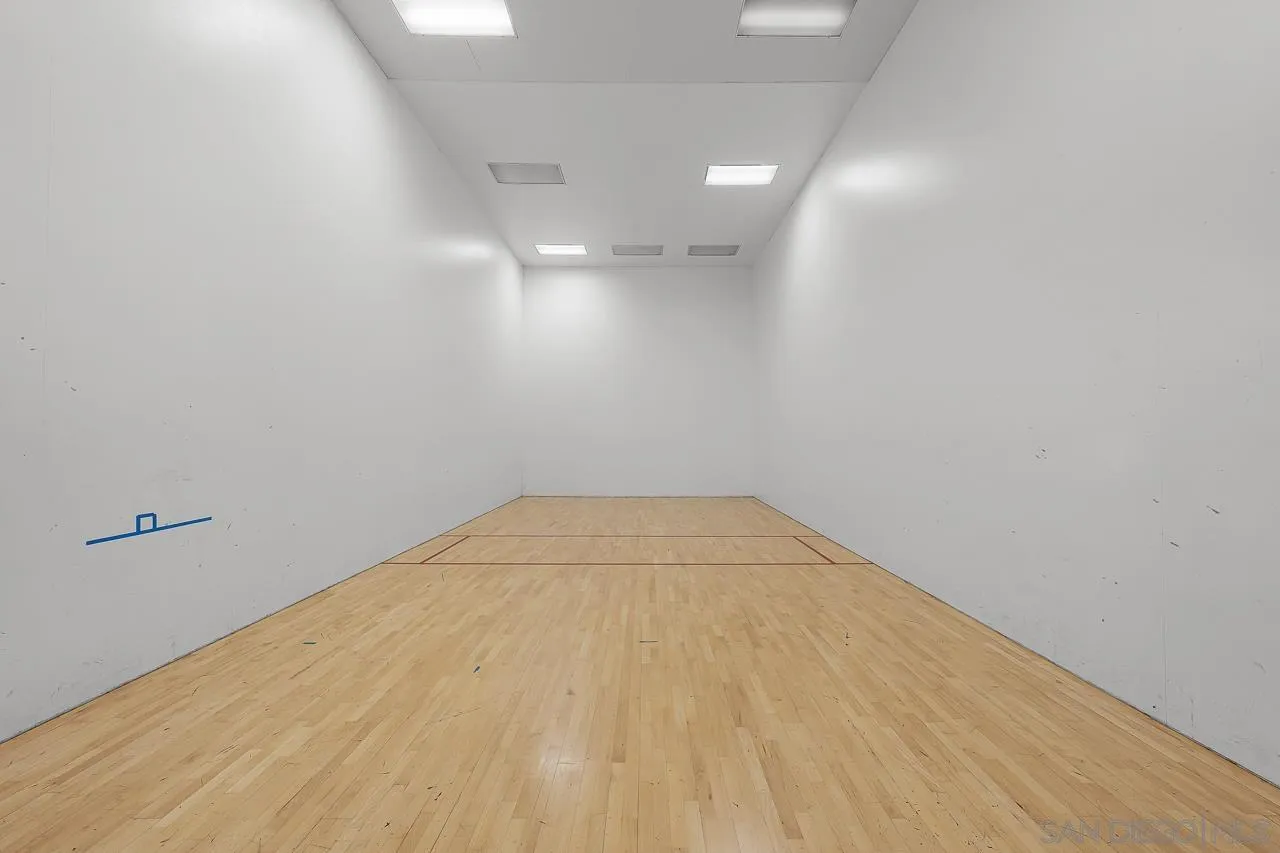 Photo #24: 2600303 Listing: Photo #24