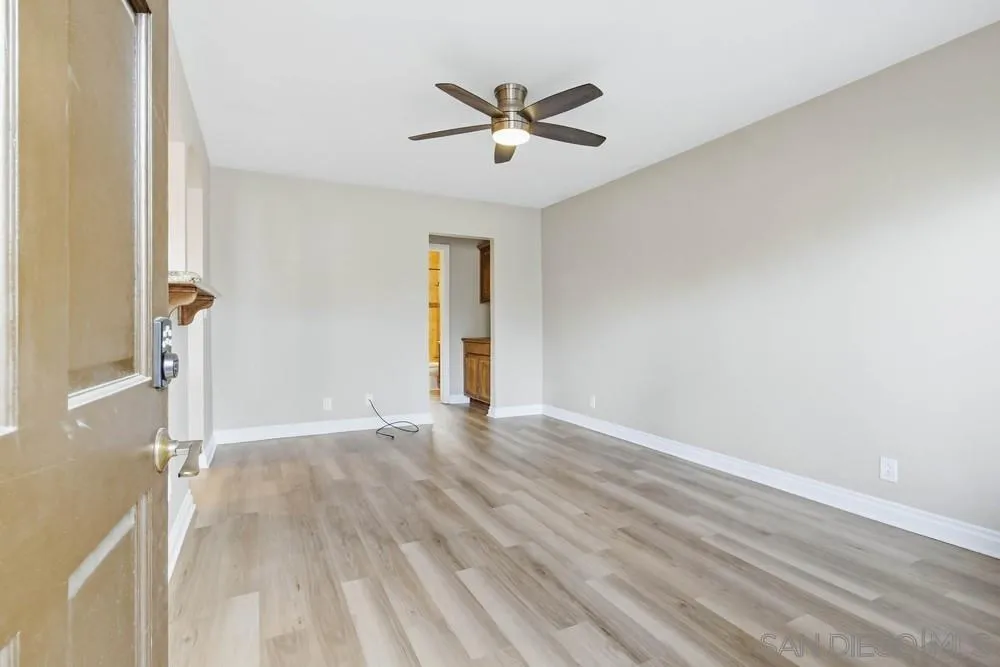 Photo #13: 2600306 Listing: Photo #13