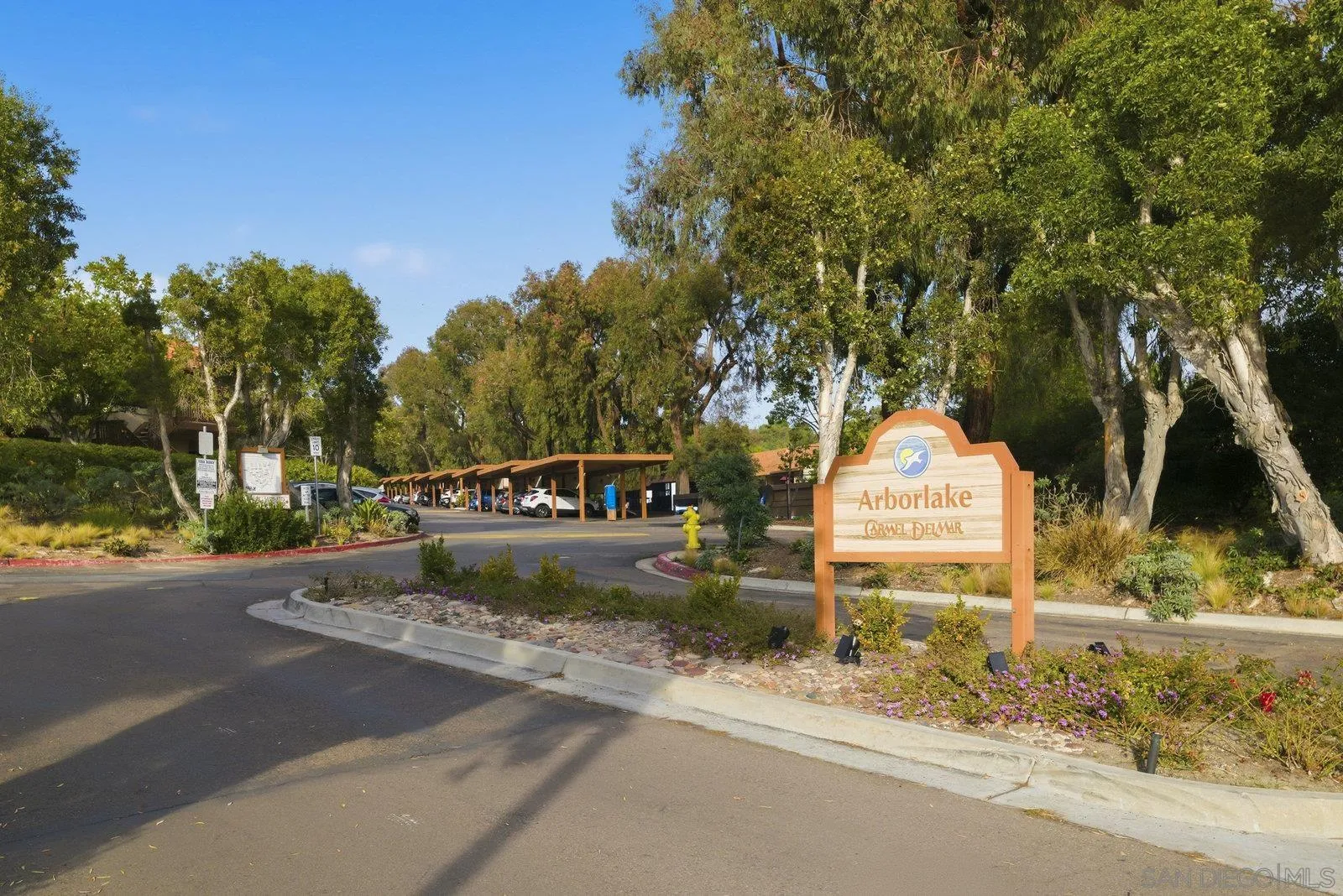 Photo #2: 2600307 Listing: Photo #2