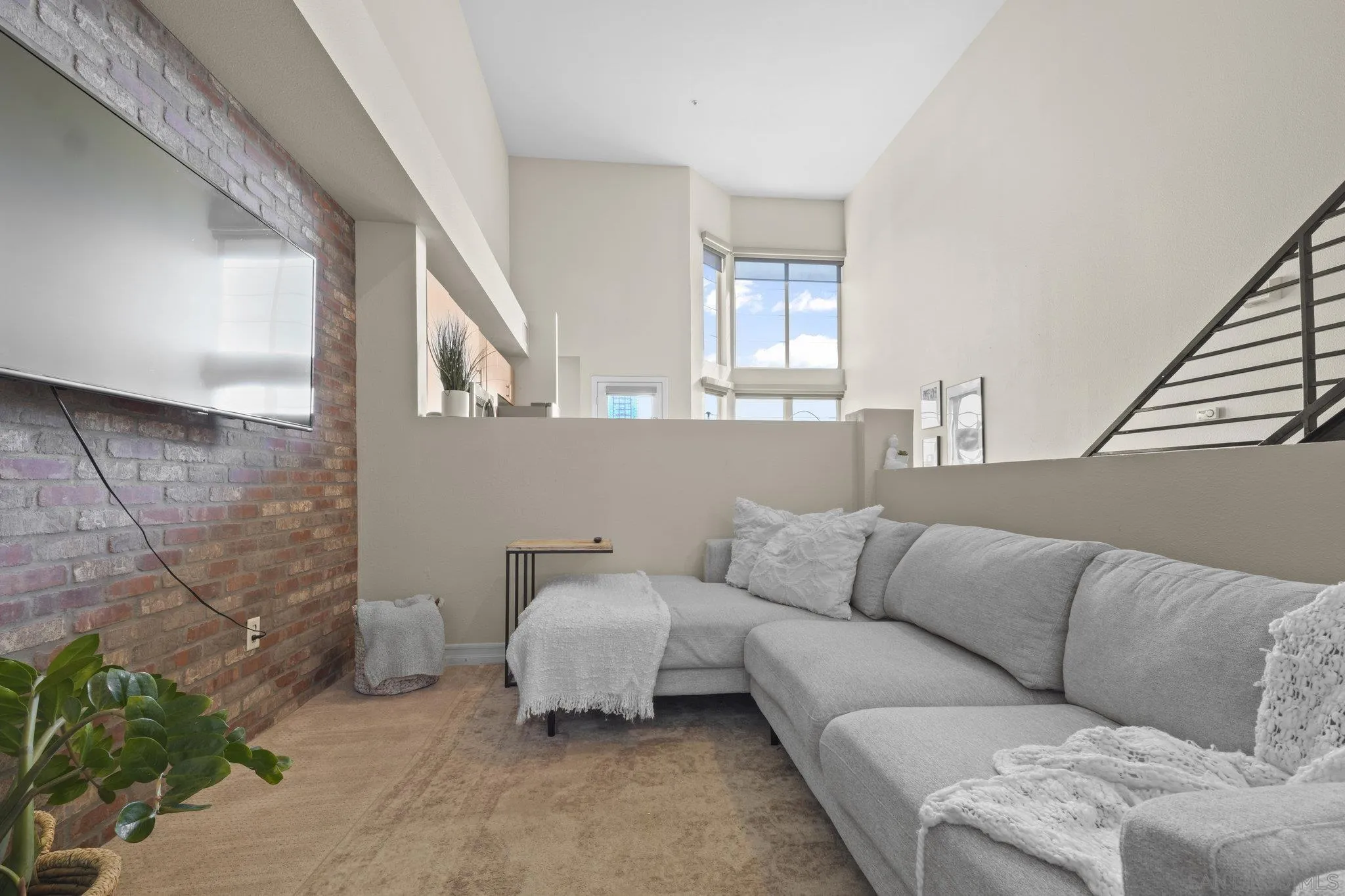 Photo #4: 2600308 Listing: Photo #4