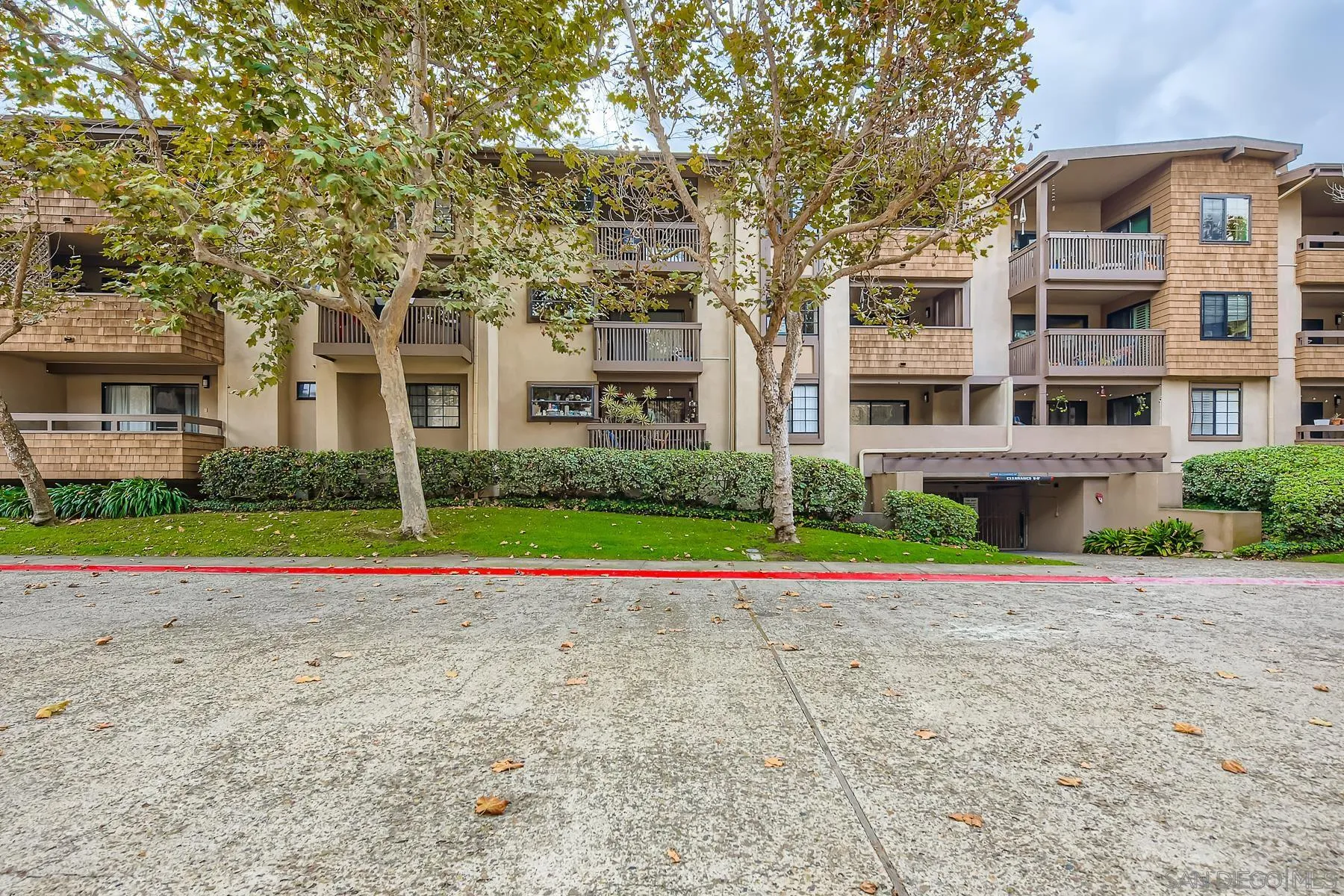 Photo #8: 2600317 Listing: Photo #8