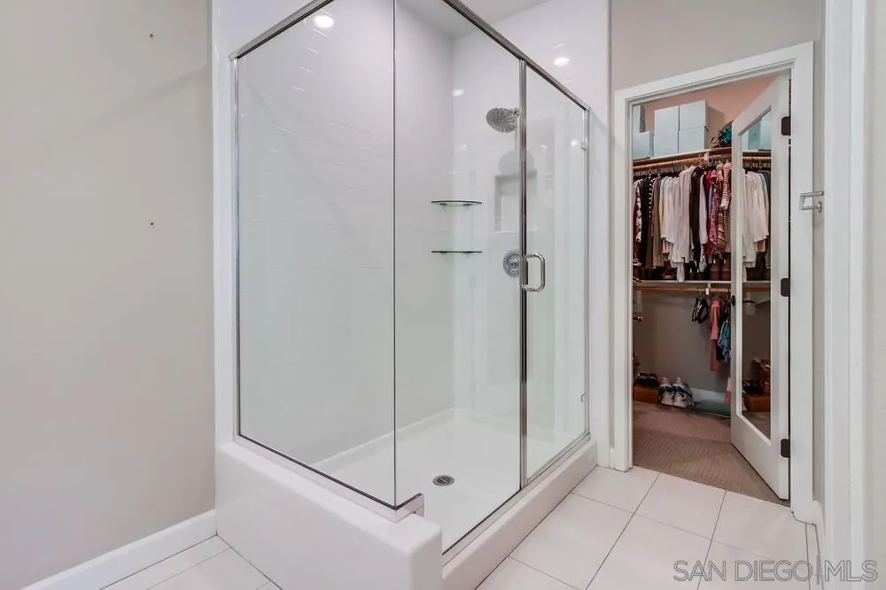 https://cdn.realtyfeed.com/cdn/127/2600323/f1c2911b03674c9c20b946fa774bd0e6.webp