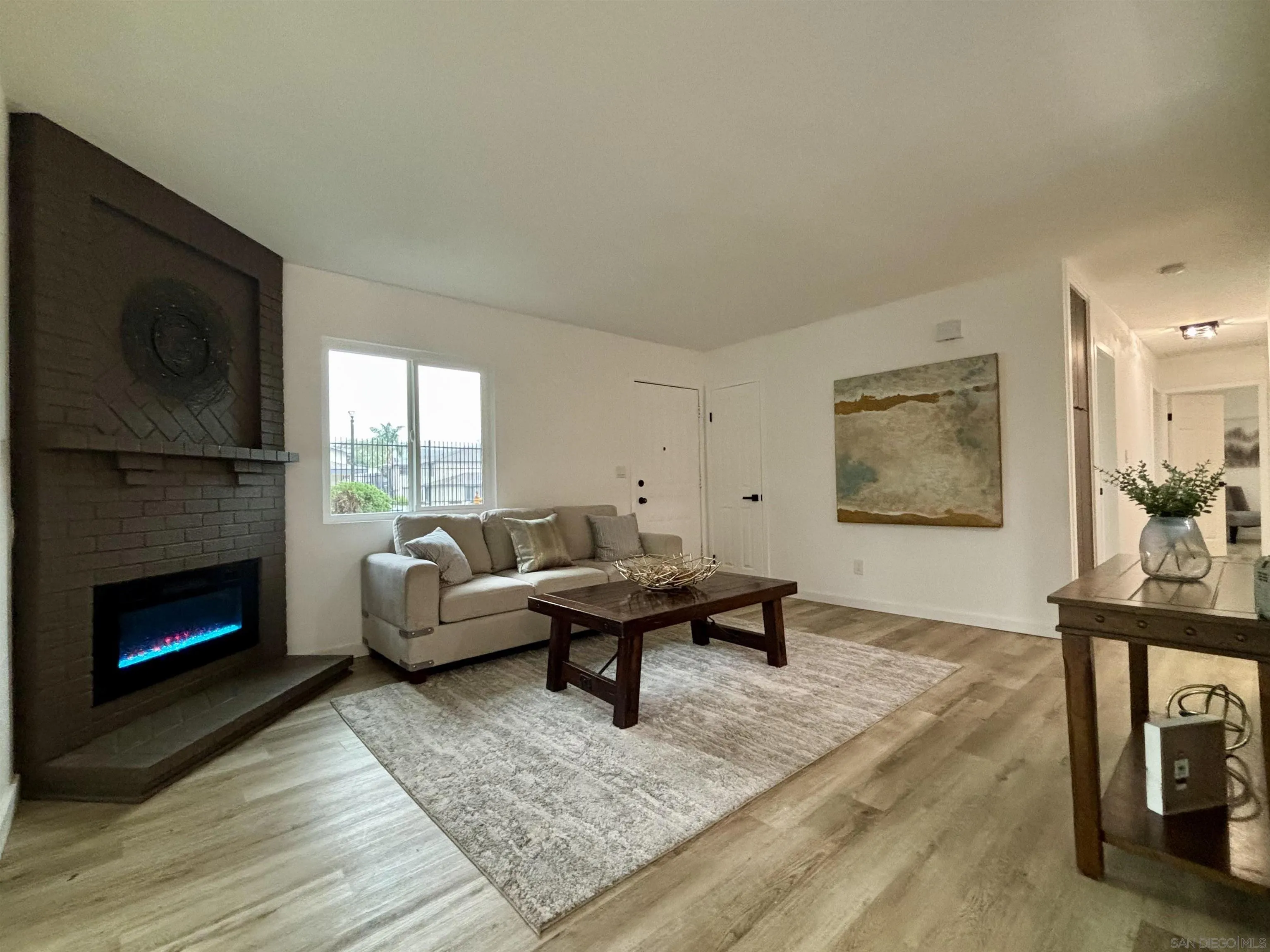 Photo #5: 2600335 Listing: Photo #5