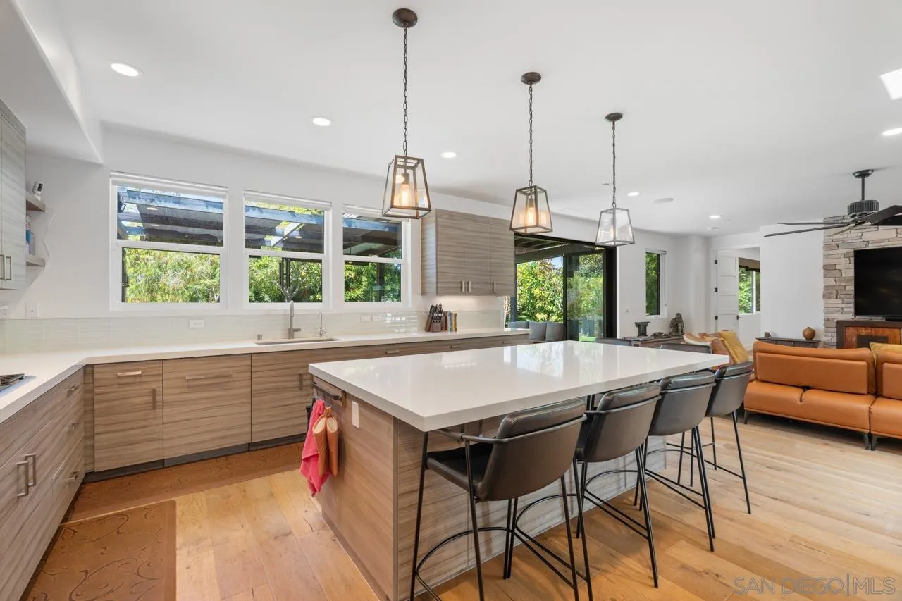 https://cdn.realtyfeed.com/cdn/127/2600336/5137951c96d3643525f4f3df49c914a5.webp