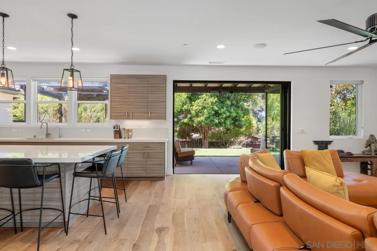 https://cdn.realtyfeed.com/cdn/127/2600336/8c2e35850557725e710aae8016e86ac8.webp