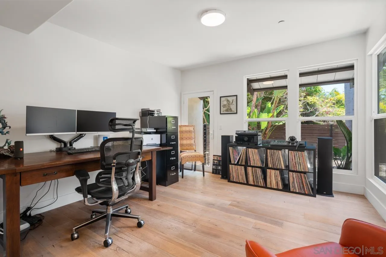 https://cdn.realtyfeed.com/cdn/127/2600336/f6ed0850f1254210b0cc1c9aeaf8d824.webp