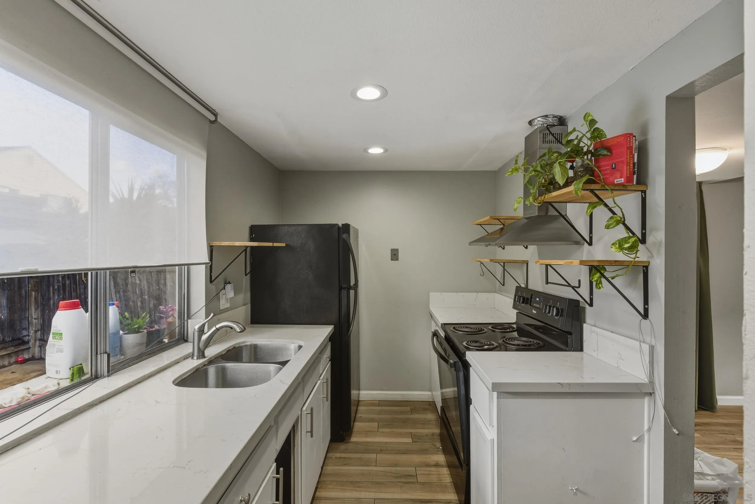 https://cdn.realtyfeed.com/cdn/127/2600337/94692896a36691bc4117c818284a8e96.webp