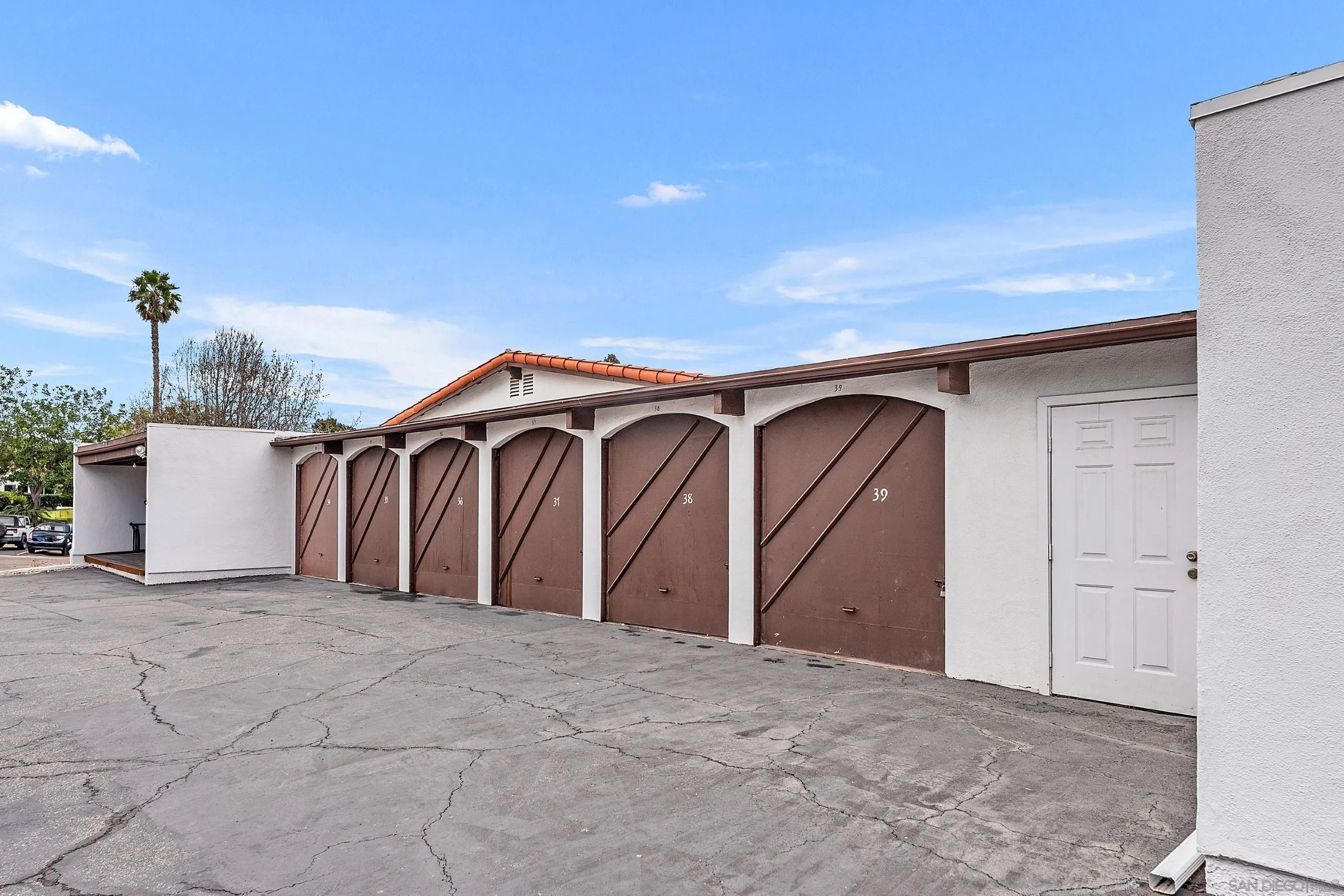 Photo #36: 2600341 Listing: Photo #36