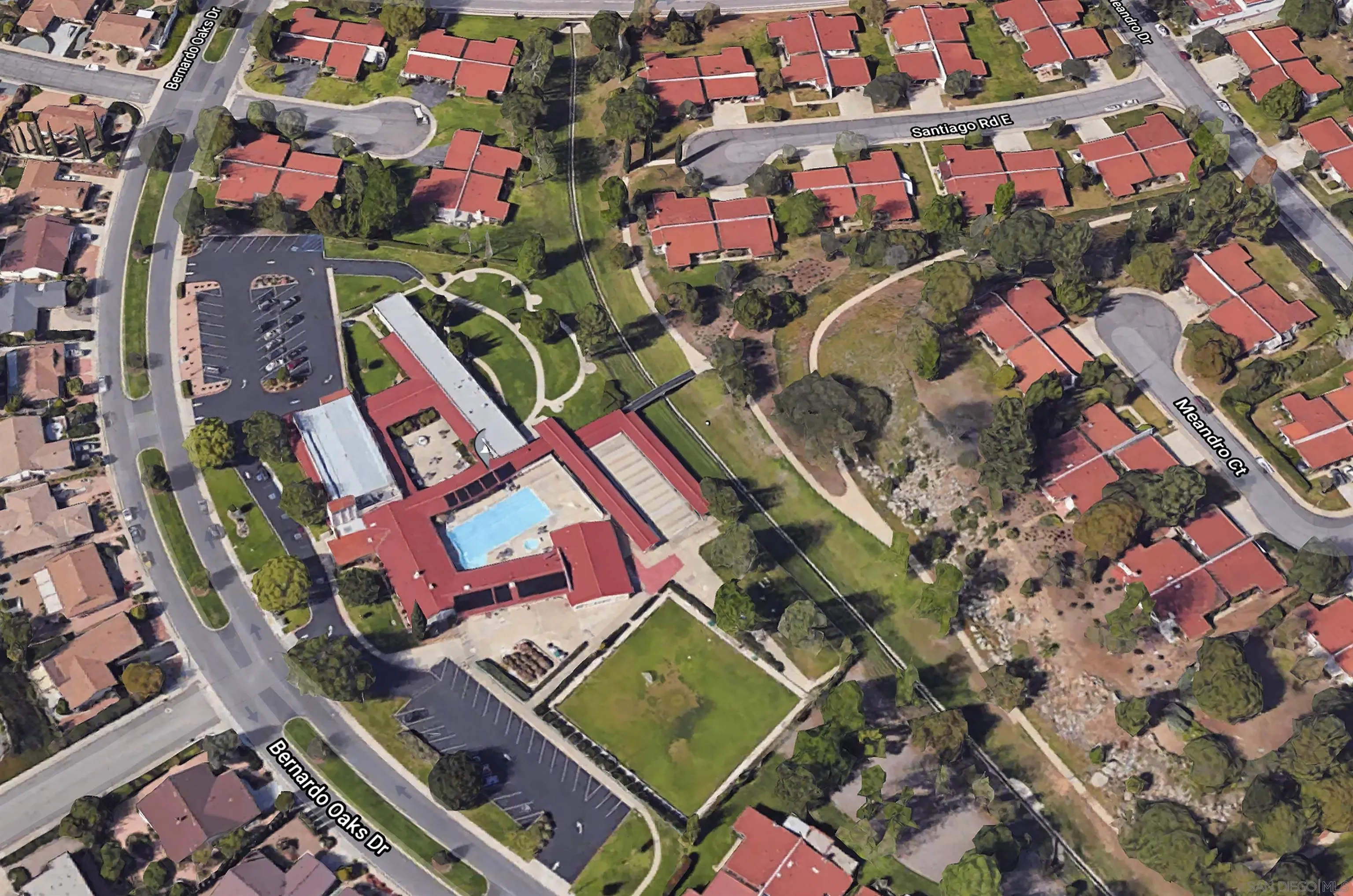 Photo #42: 2600341 Listing: Photo #42