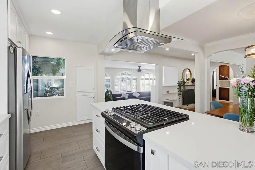 https://cdn.realtyfeed.com/cdn/127/2600351/12d3c4dce9f55e802ac22fb0e01542af.webp