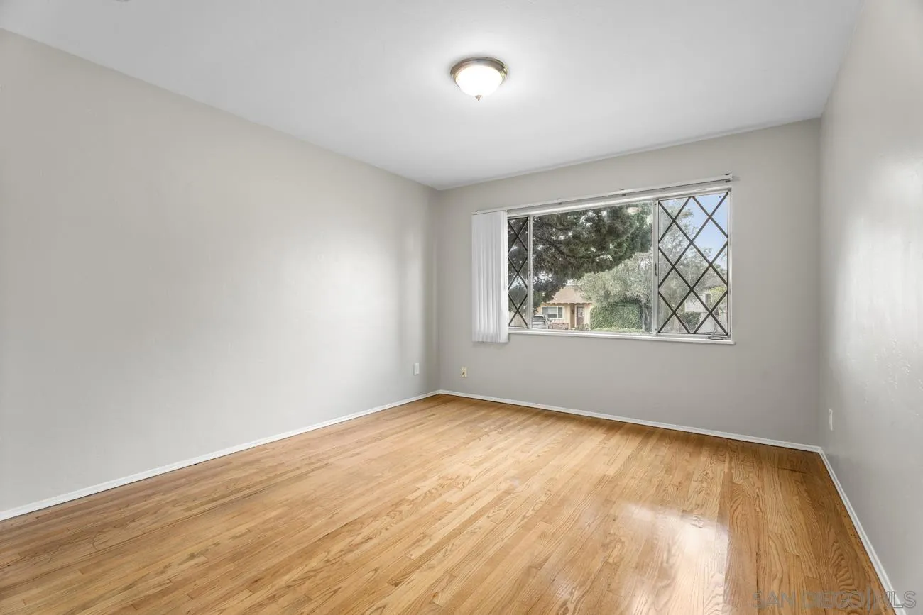 https://cdn.realtyfeed.com/cdn/127/2600355/3aae1f5623d084d141a585a950032113.webp