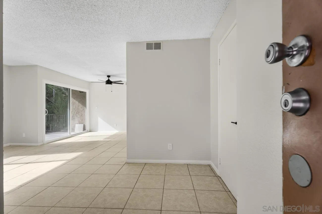 Photo #3: 2600356 Listing: Photo #3