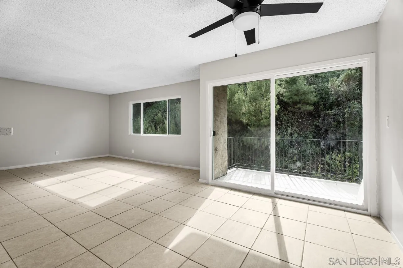 Photo #6: 2600356 Listing: Photo #6