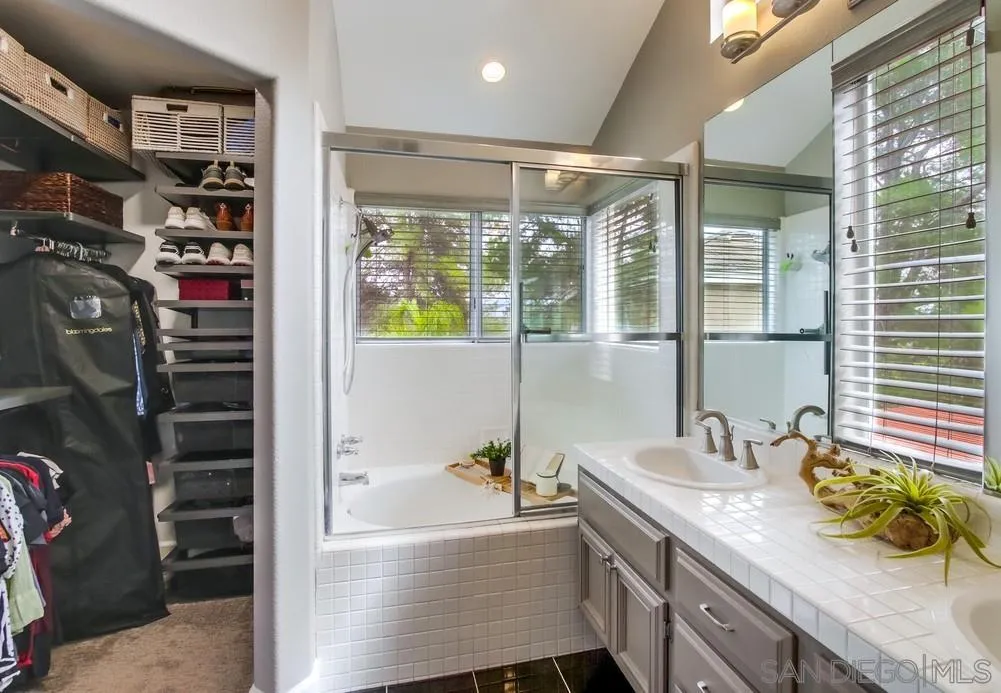 https://cdn.realtyfeed.com/cdn/127/2600357/24625b3551b5ceaf6be25302960fb21c.webp