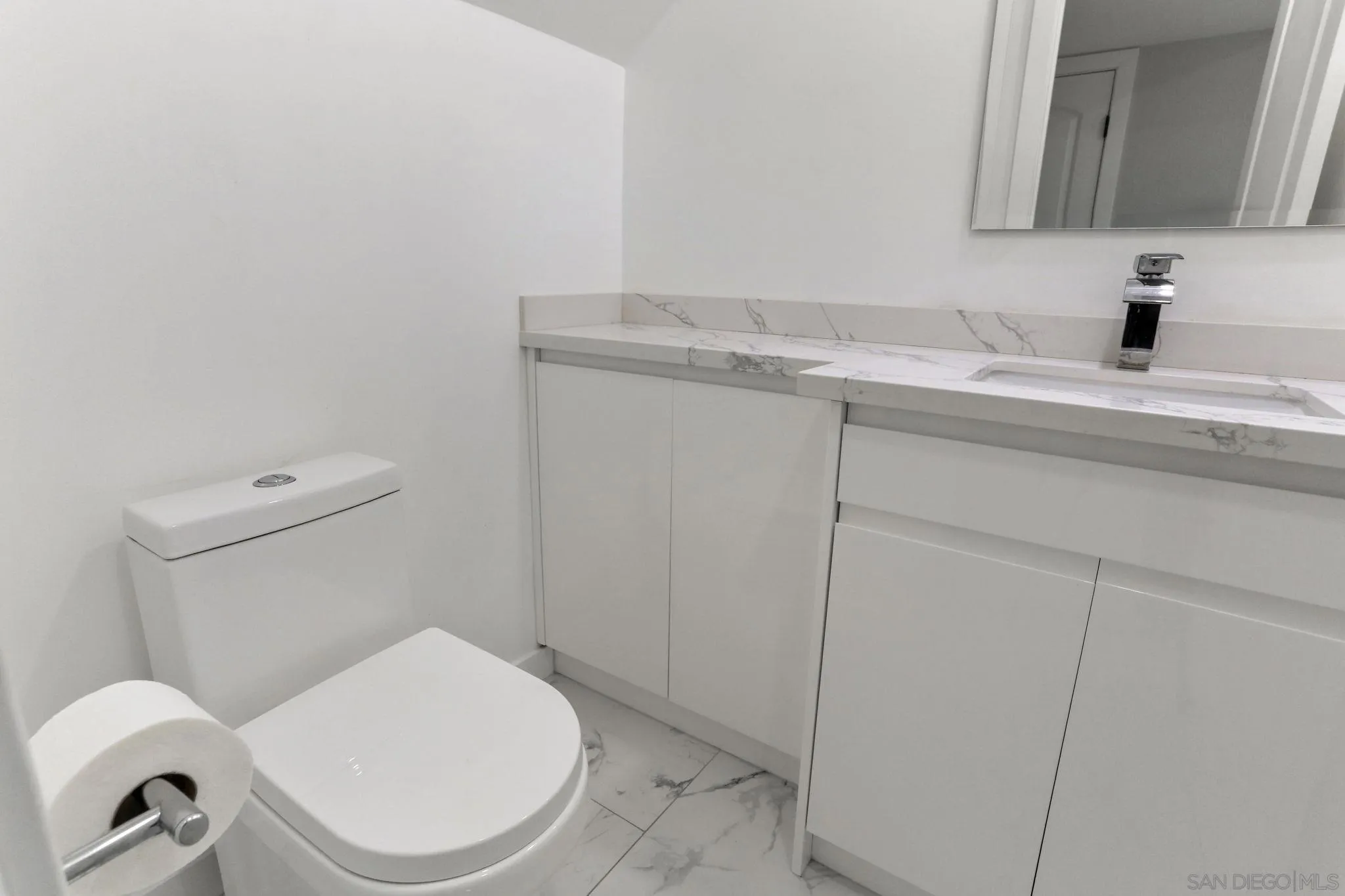 https://cdn.realtyfeed.com/cdn/127/2600360/31742b11364098f6c6d311ae159fa83f.webp