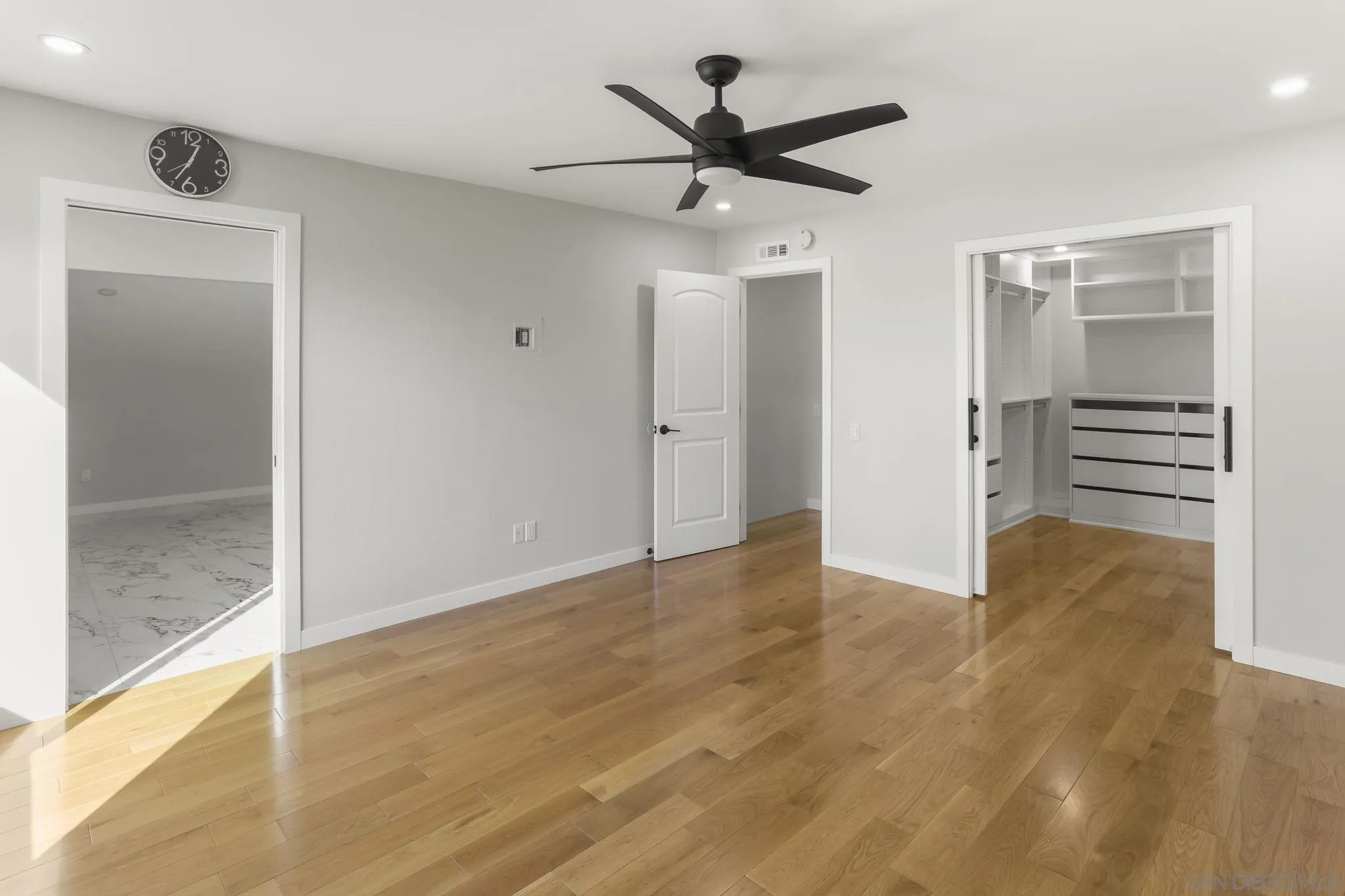 https://cdn.realtyfeed.com/cdn/127/2600360/8f407ab8d5a272243e3ba481c0b7a347.webp